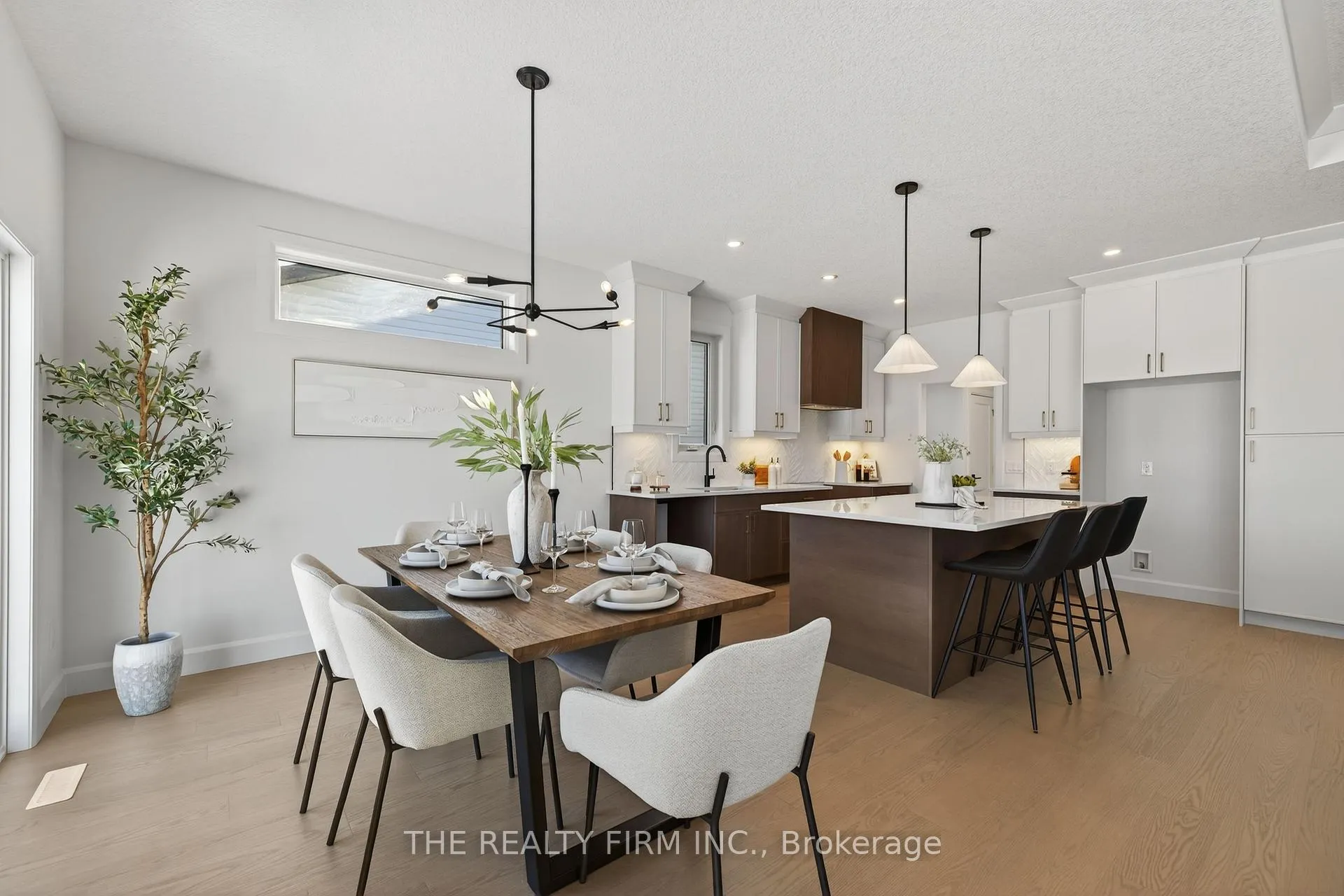 Photo 7 of 285 King Street, Southwest Middlesex, Glencoe — HOMEH