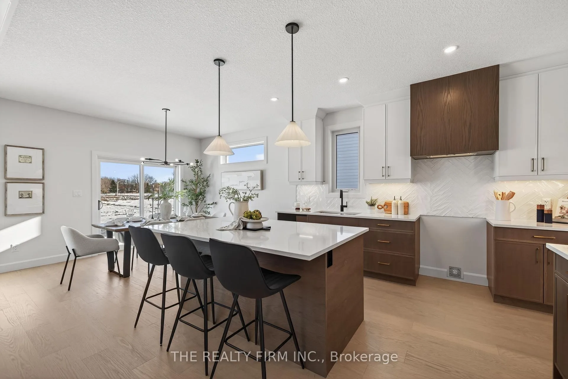 Photo 11 of 285 King Street, Southwest Middlesex, Glencoe — HOMEH