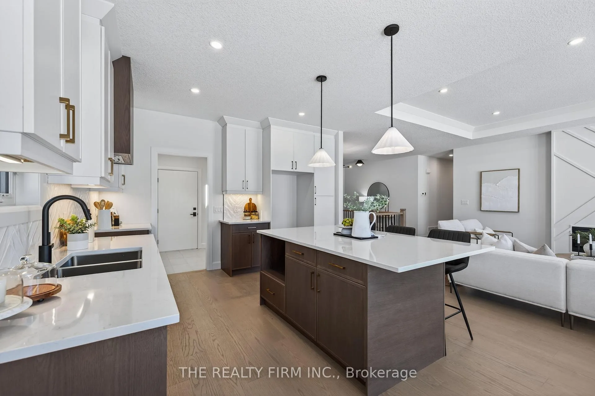 Photo 16 of 285 King Street, Southwest Middlesex, Glencoe — HOMEH
