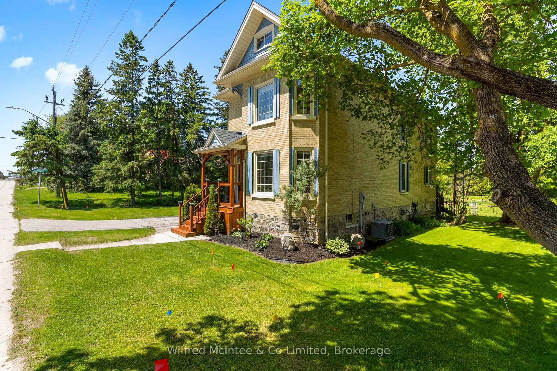 Photo 34 of 74 Arthur Street W, Minto — HOMEH