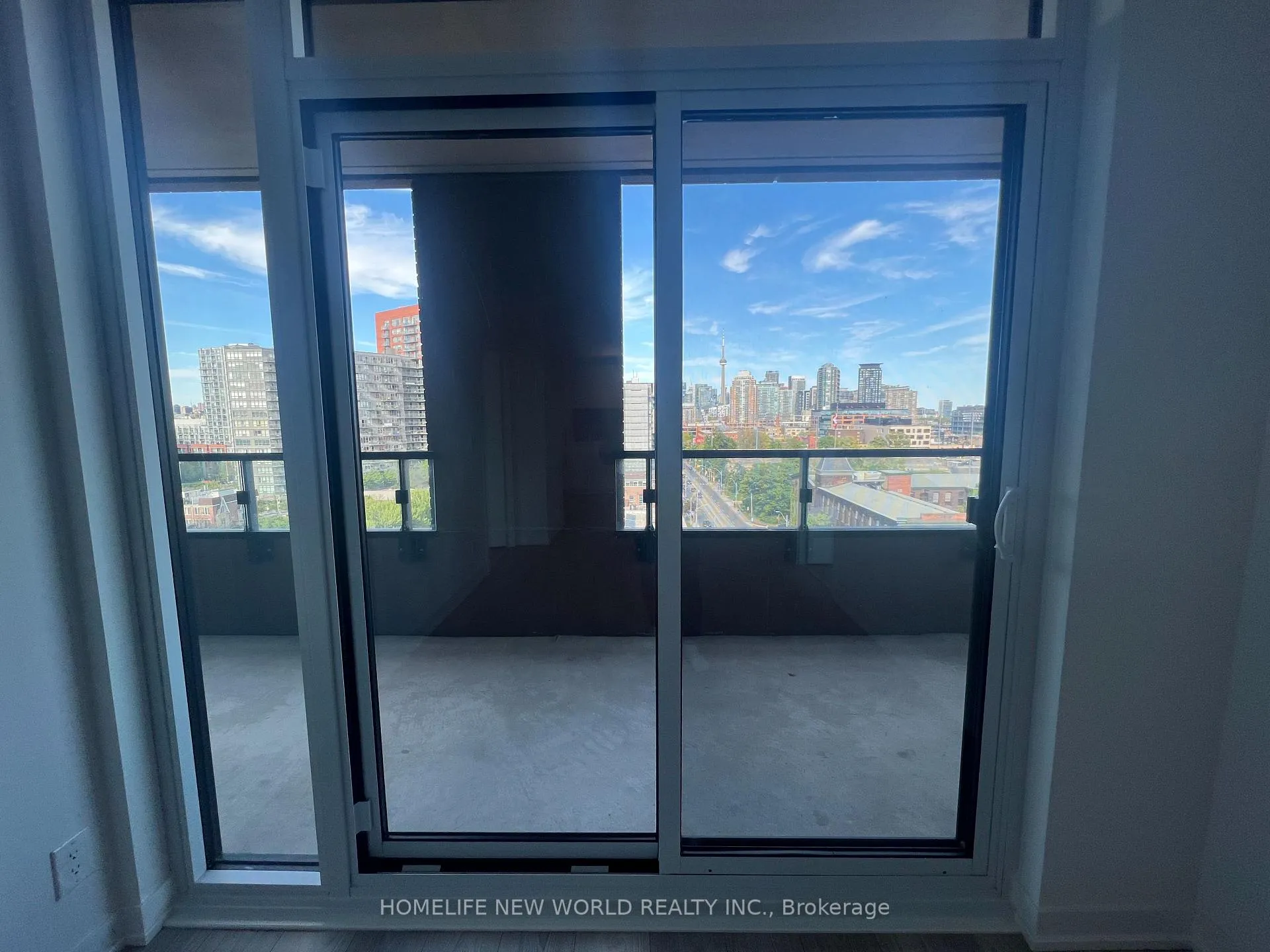 Photo 15 of Unit 811, 285 Dufferin Street, Toronto, South Parkdale — HOMEH