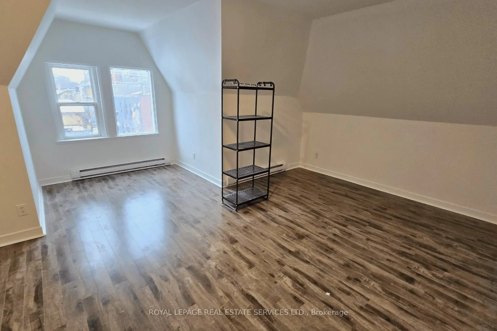 Photo 6 of Unit 3, 118 Pembroke Street, Toronto, Moss Park — HOMEH
