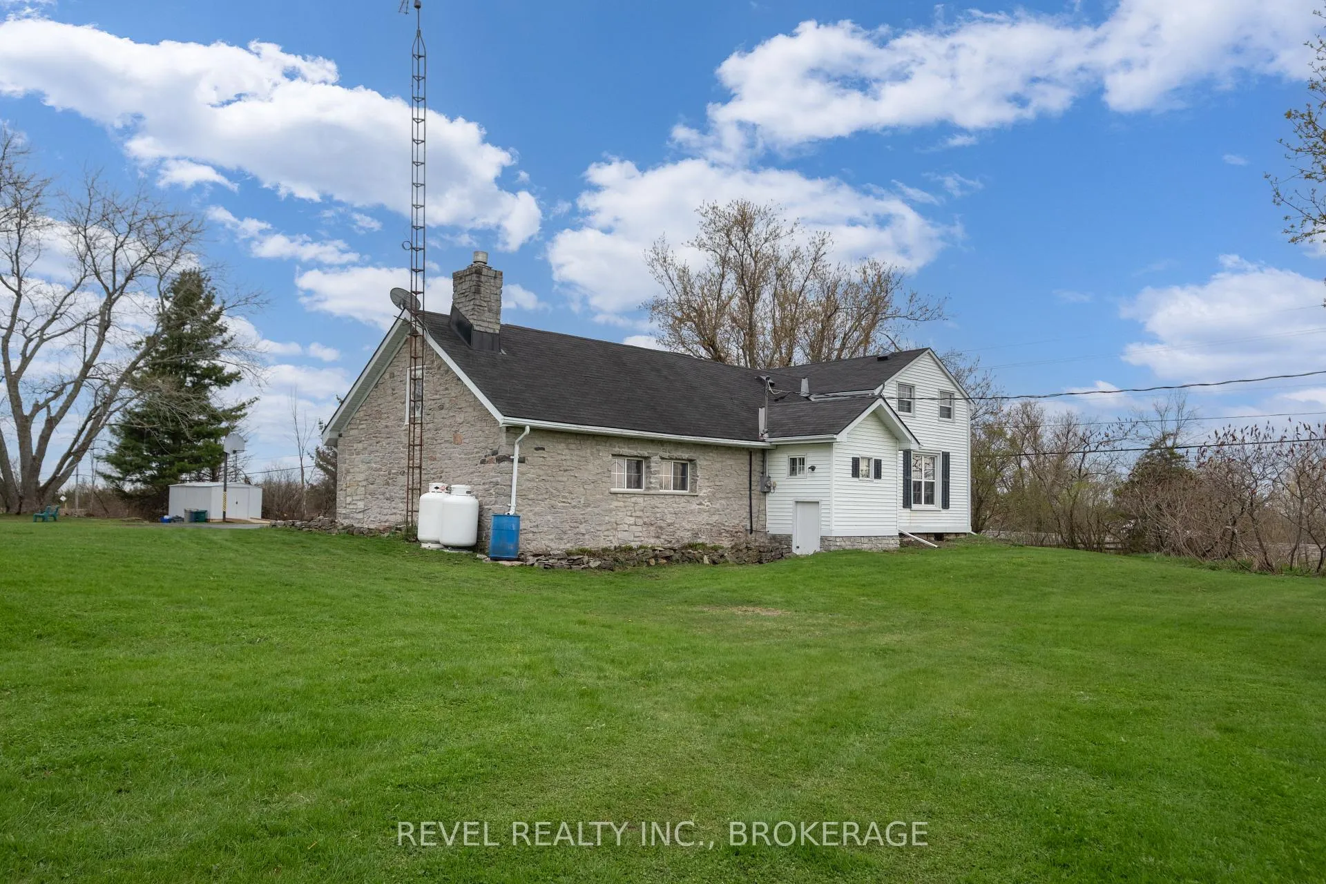 Photo 38 of 2964 Highway 38, Kingston, City North of 401 — HOMEH