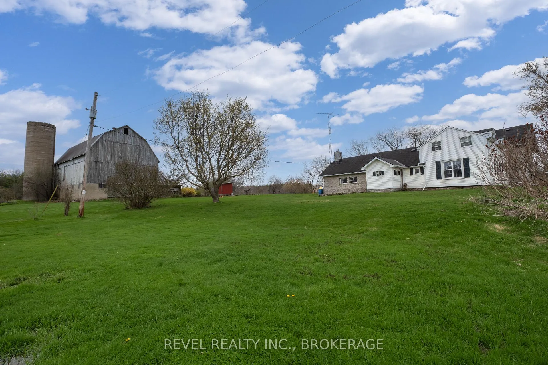 Photo 41 of 2964 Highway 38, Kingston, City North of 401 — HOMEH