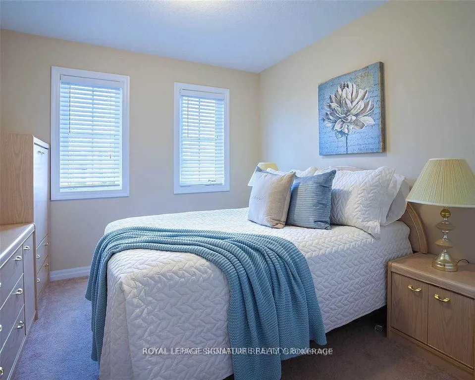 Photo 14 of 523 Windflower Crescent, Kitchener — HOMEH