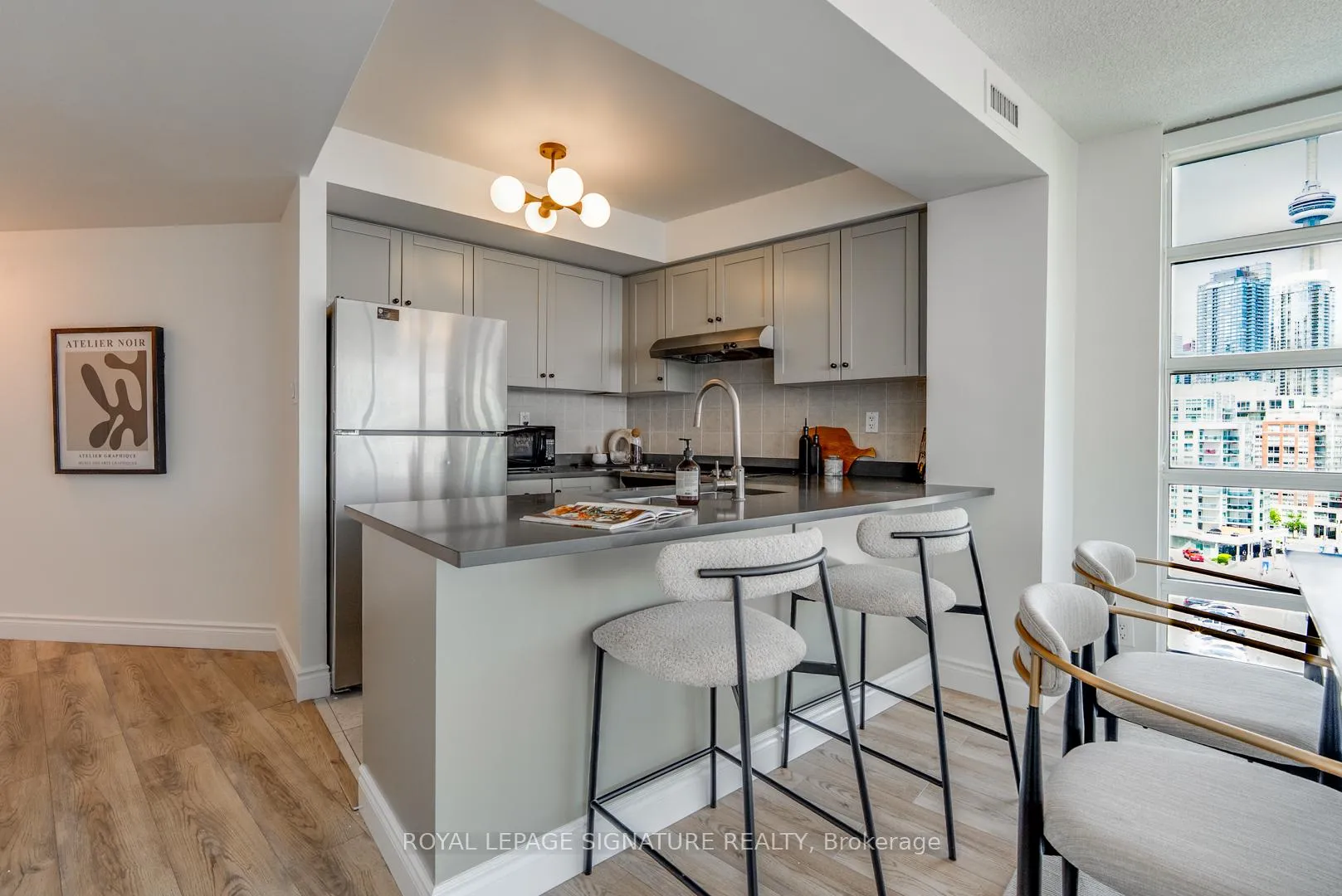 Photo 5 of Unit 1007, 650 Queens Quay W, Toronto, Waterfront Communities — HOMEH