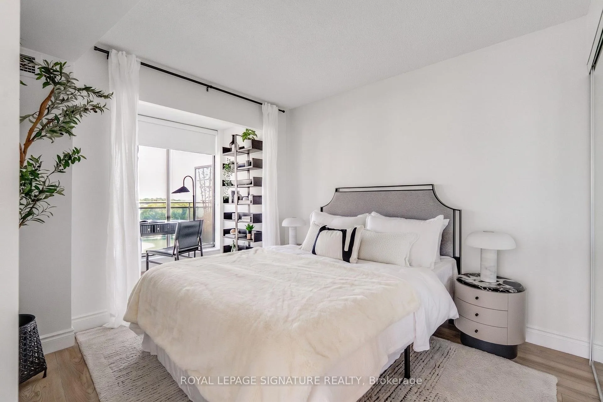Photo 10 of Unit 1007, 650 Queens Quay W, Toronto, Waterfront Communities — HOMEH