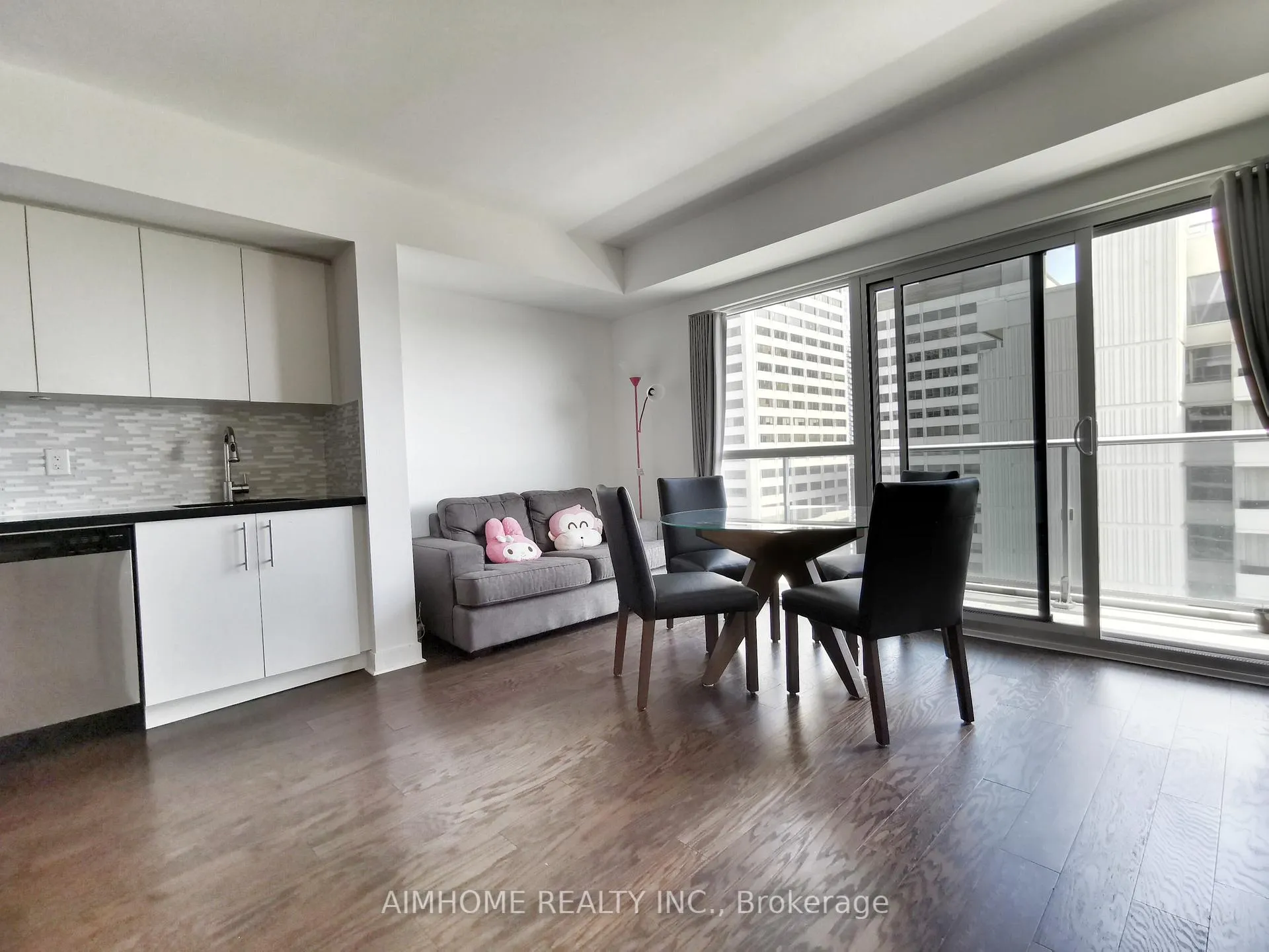 Photo 15 of Unit 2007, 58 Orchard View Boulevard, Toronto, Yonge-Eglinton — HOMEH