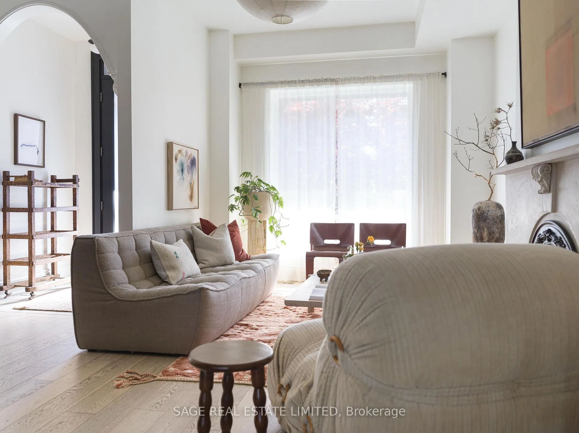 Photo 5 of 35 Grant Street, Toronto, South Riverdale — HOMEH