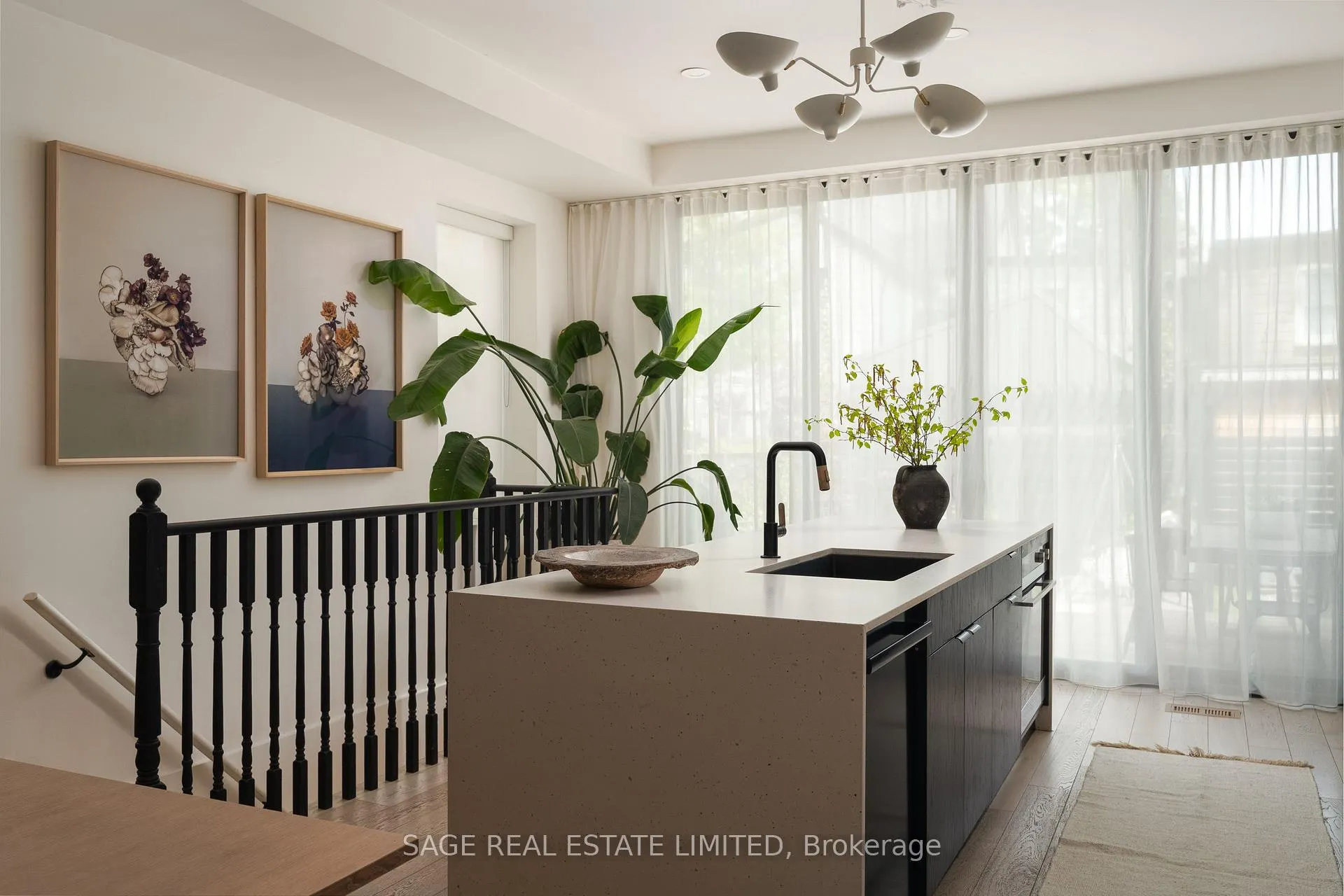 Photo 12 of 35 Grant Street, Toronto, South Riverdale — HOMEH