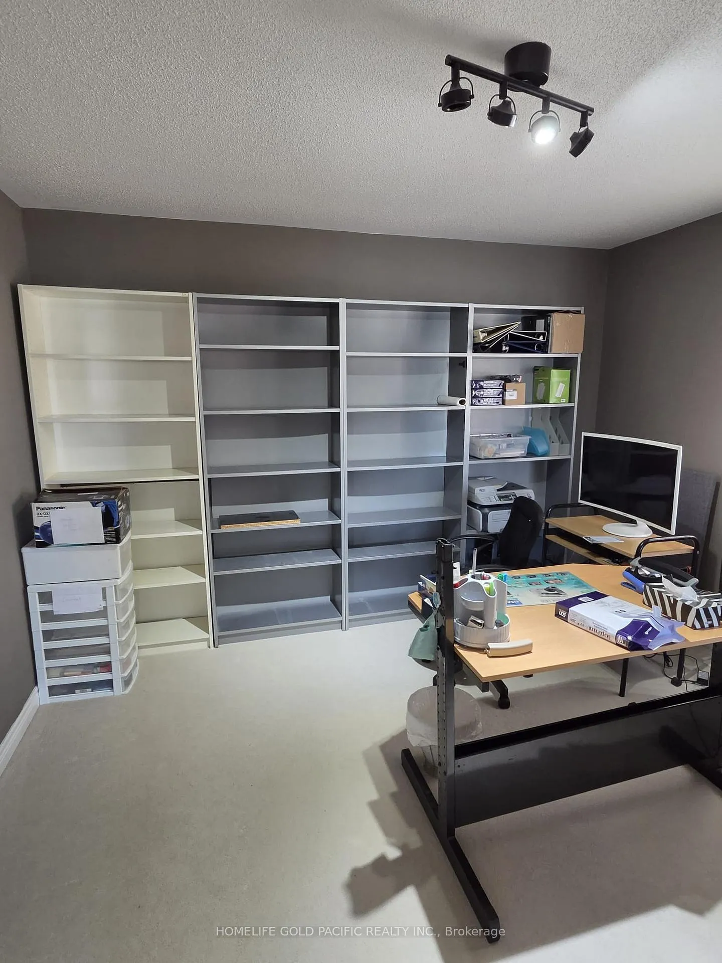 Photo 9 of 19 Bruce Thomson Drive, Markham, Victoria Square — HOMEH