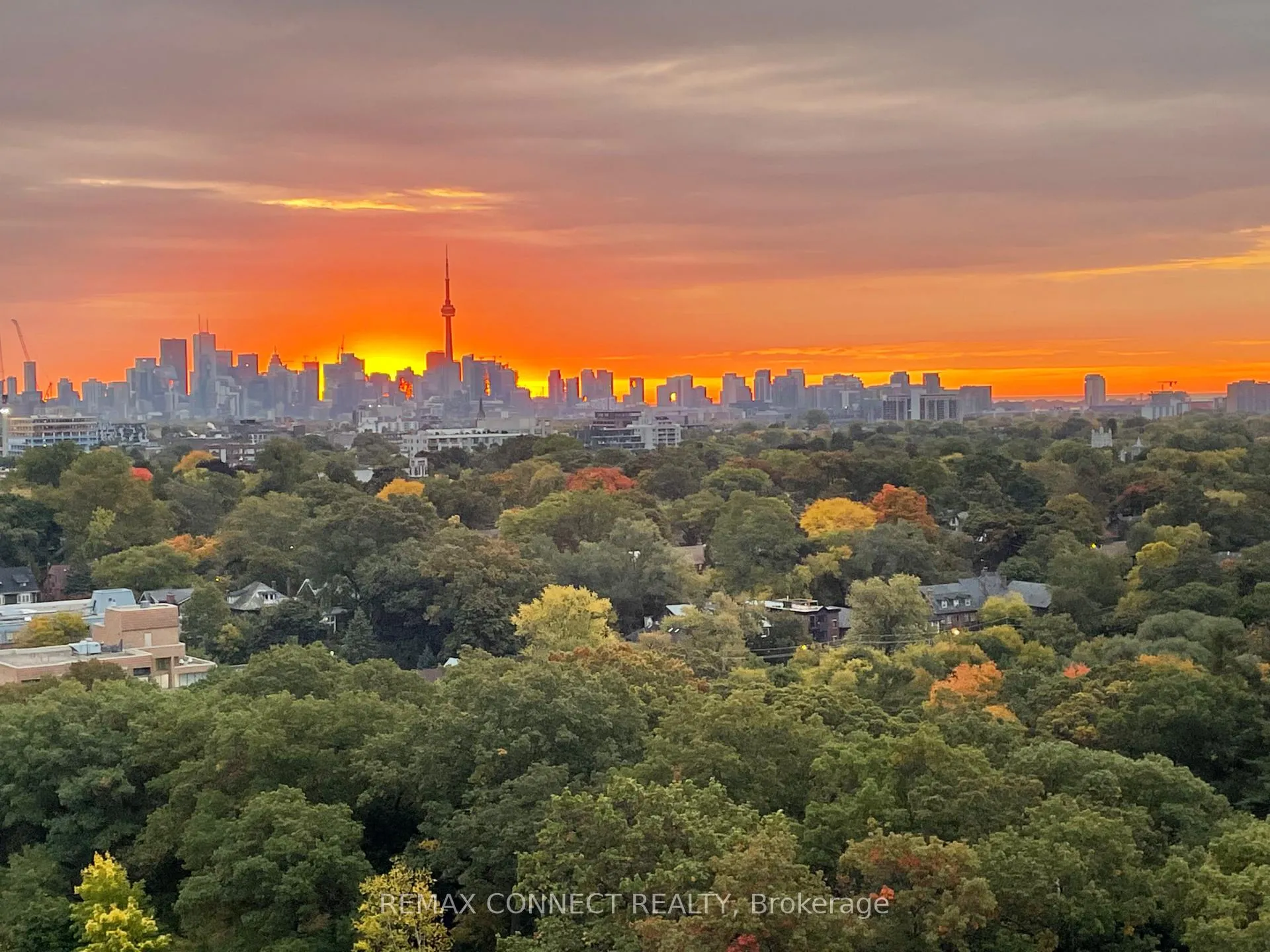 Photo 8 of Unit LPH4, 1830 Bloor Street, Toronto, High Park North — HOMEH