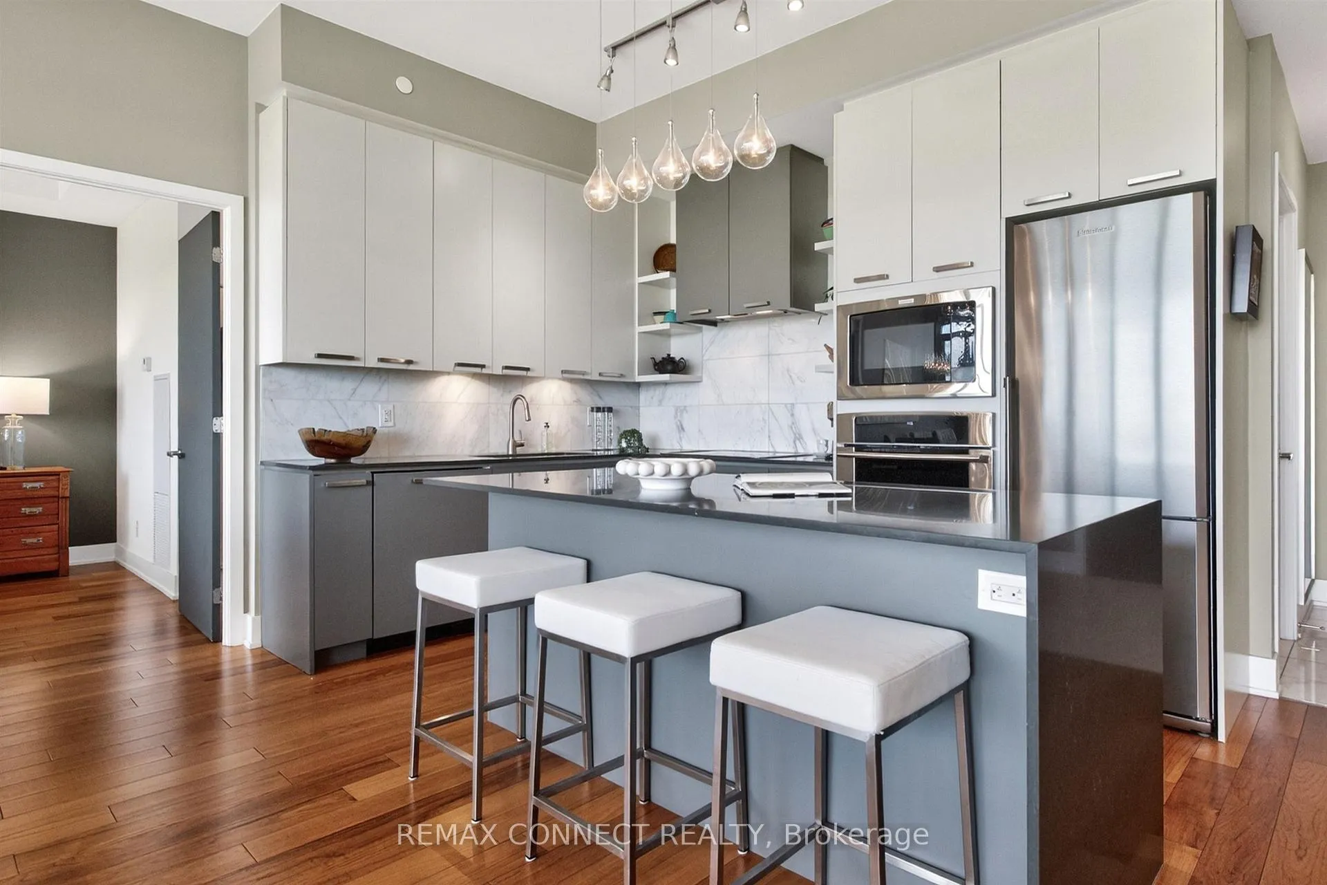 Photo 13 of Unit LPH4, 1830 Bloor Street, Toronto, High Park North — HOMEH