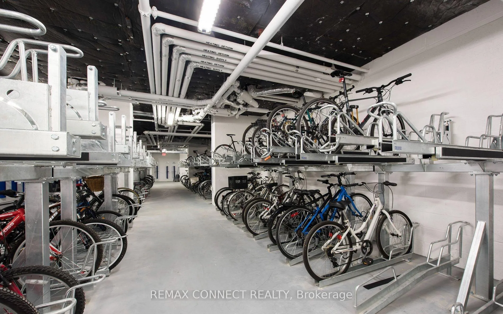 Photo 37 of Unit LPH4, 1830 Bloor Street, Toronto, High Park North — HOMEH