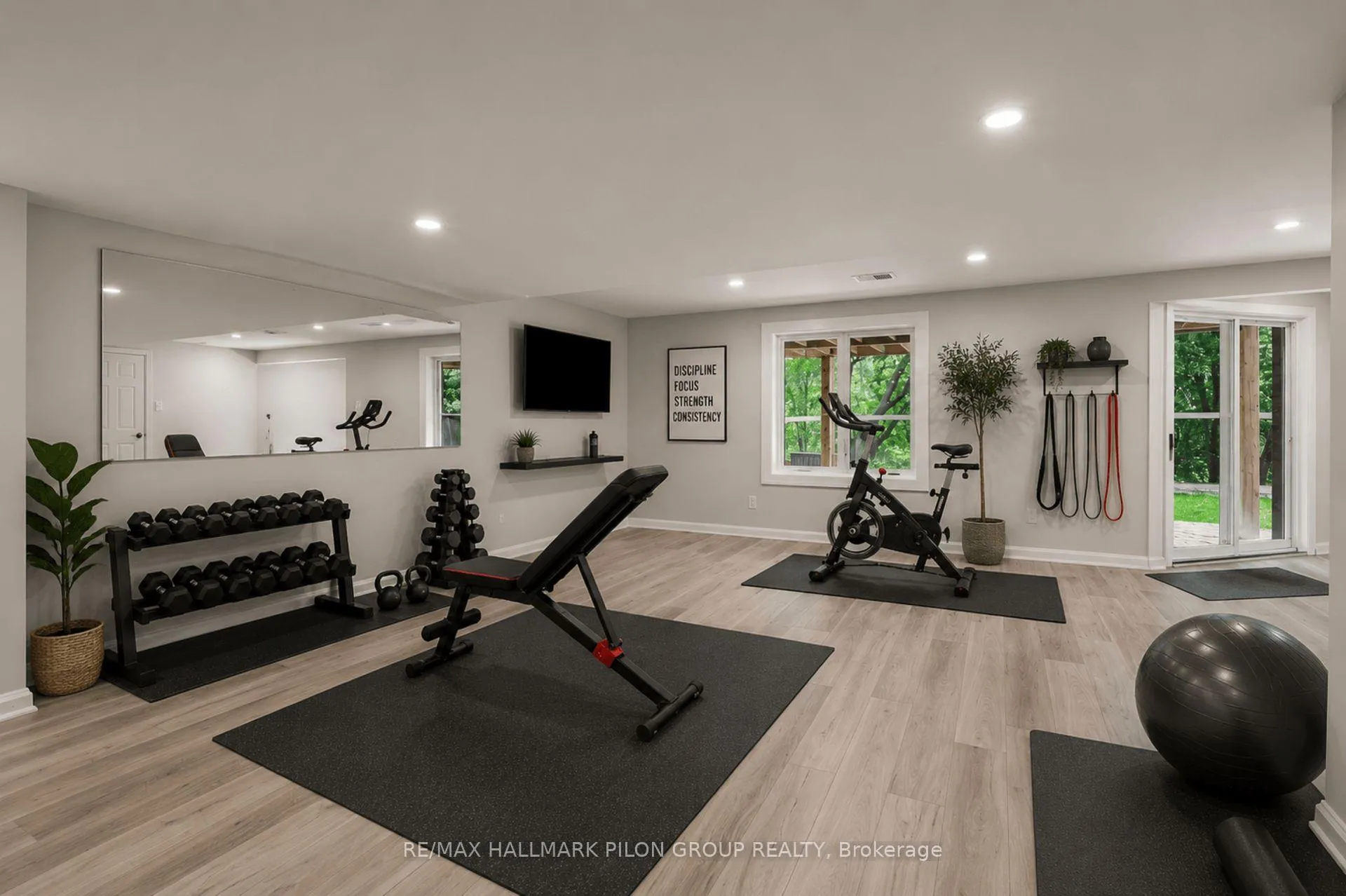 Photo 25 of 2159 Blue Willow Crescent, Ottawa, Chapel Hill South - Orleans Village — HOMEH