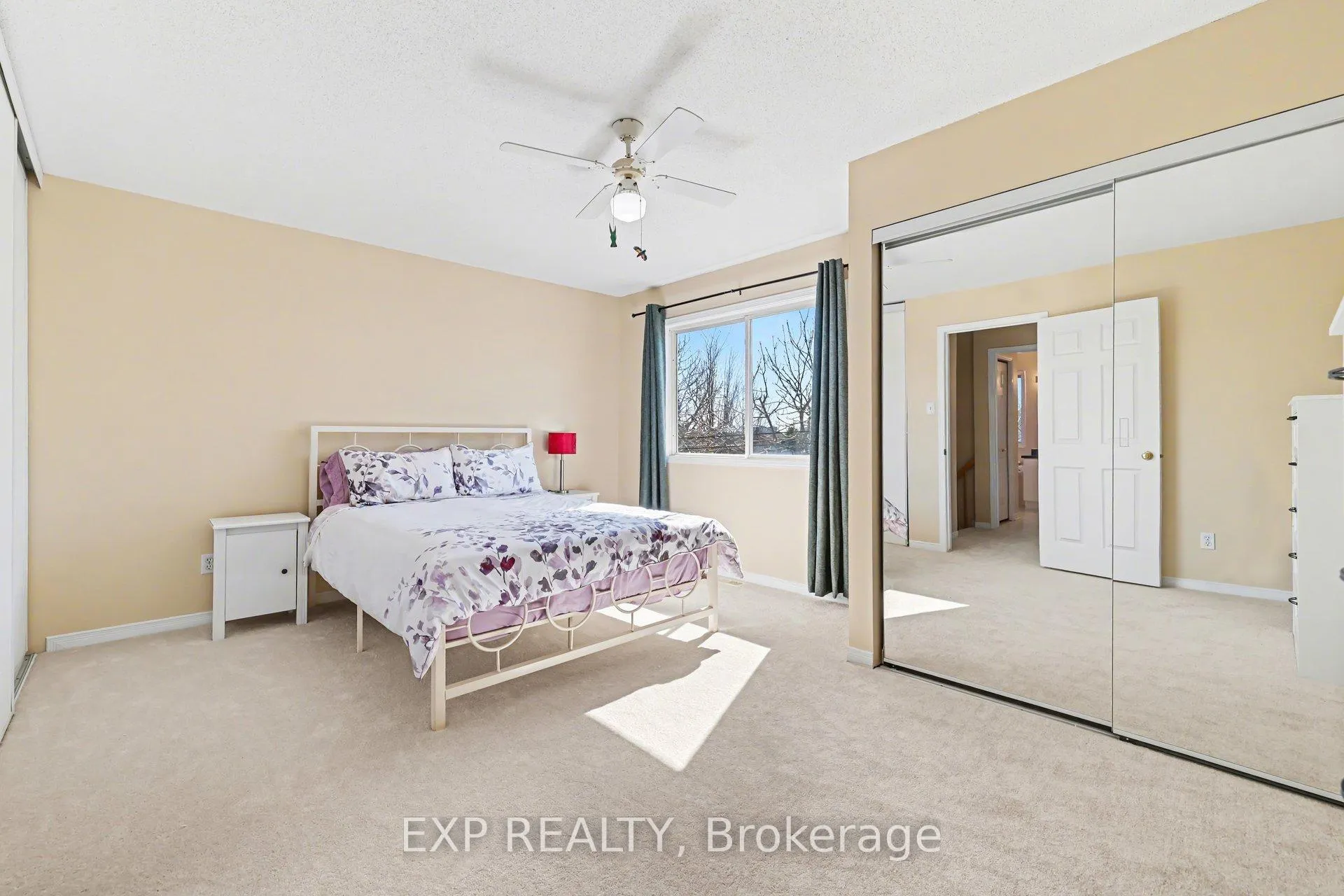 Photo 21 of 8 Barnaby Private, Ottawa, Overbrook/Castle Heights — HOMEH