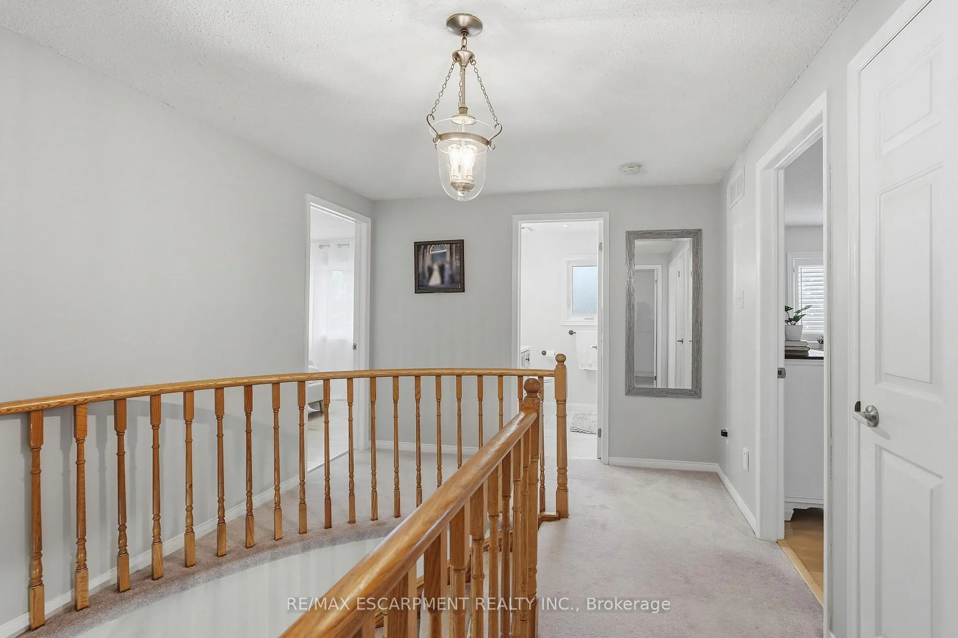 Photo 24 of 2418 Butternut Crescent, Burlington, Headon — HOMEH