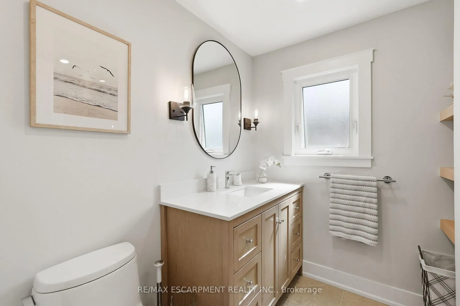 Photo 27 of 2418 Butternut Crescent, Burlington, Headon — HOMEH