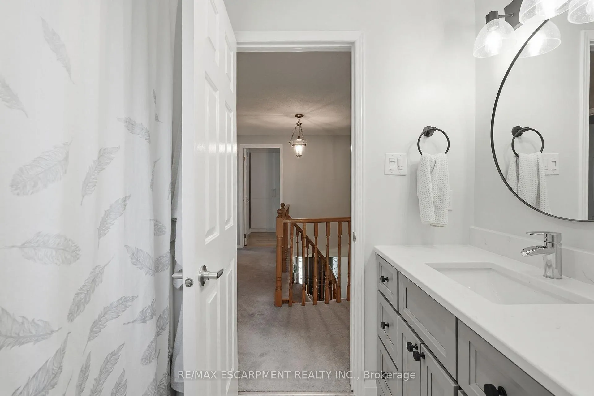 Photo 37 of 2418 Butternut Crescent, Burlington, Headon — HOMEH