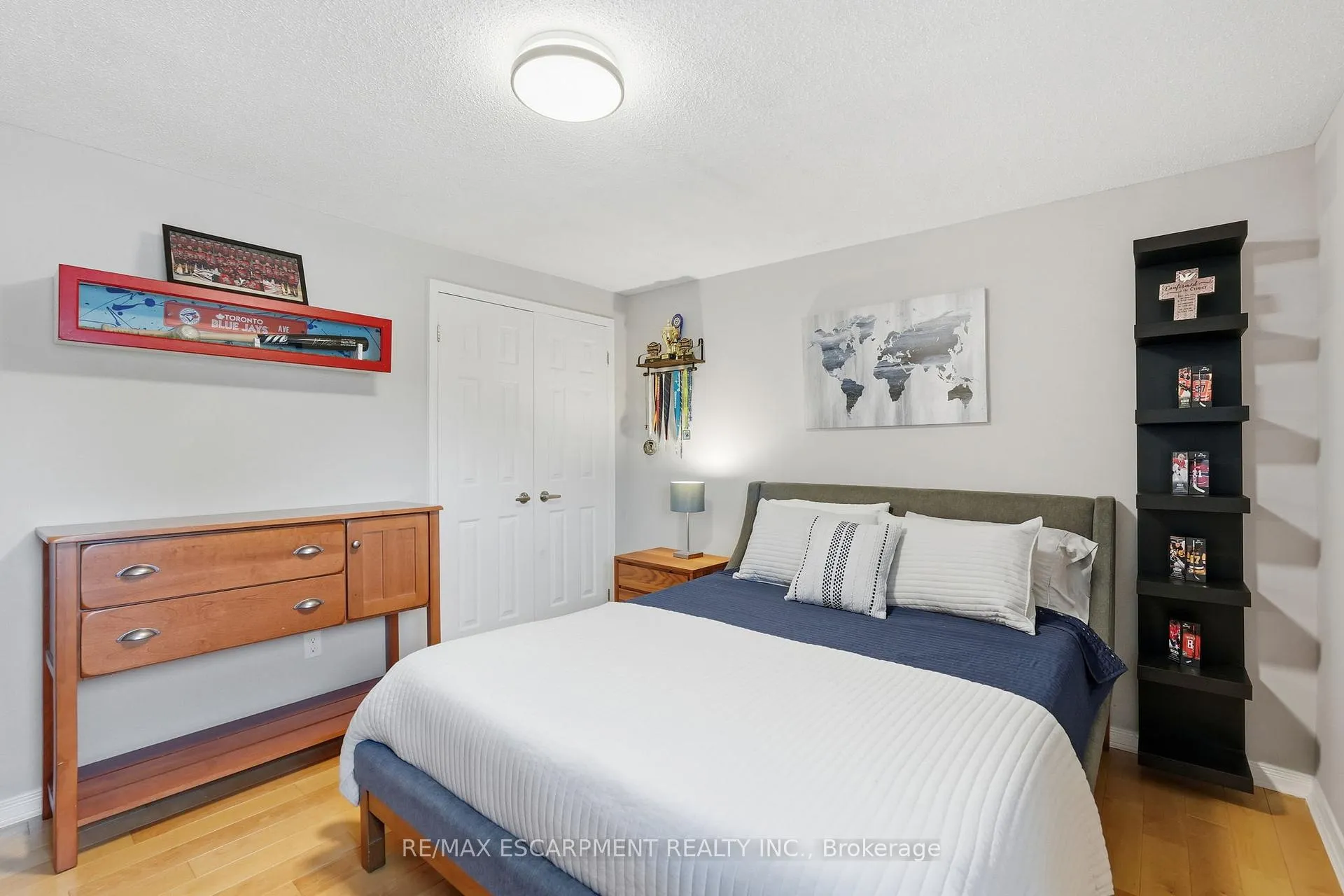 Photo 38 of 2418 Butternut Crescent, Burlington, Headon — HOMEH