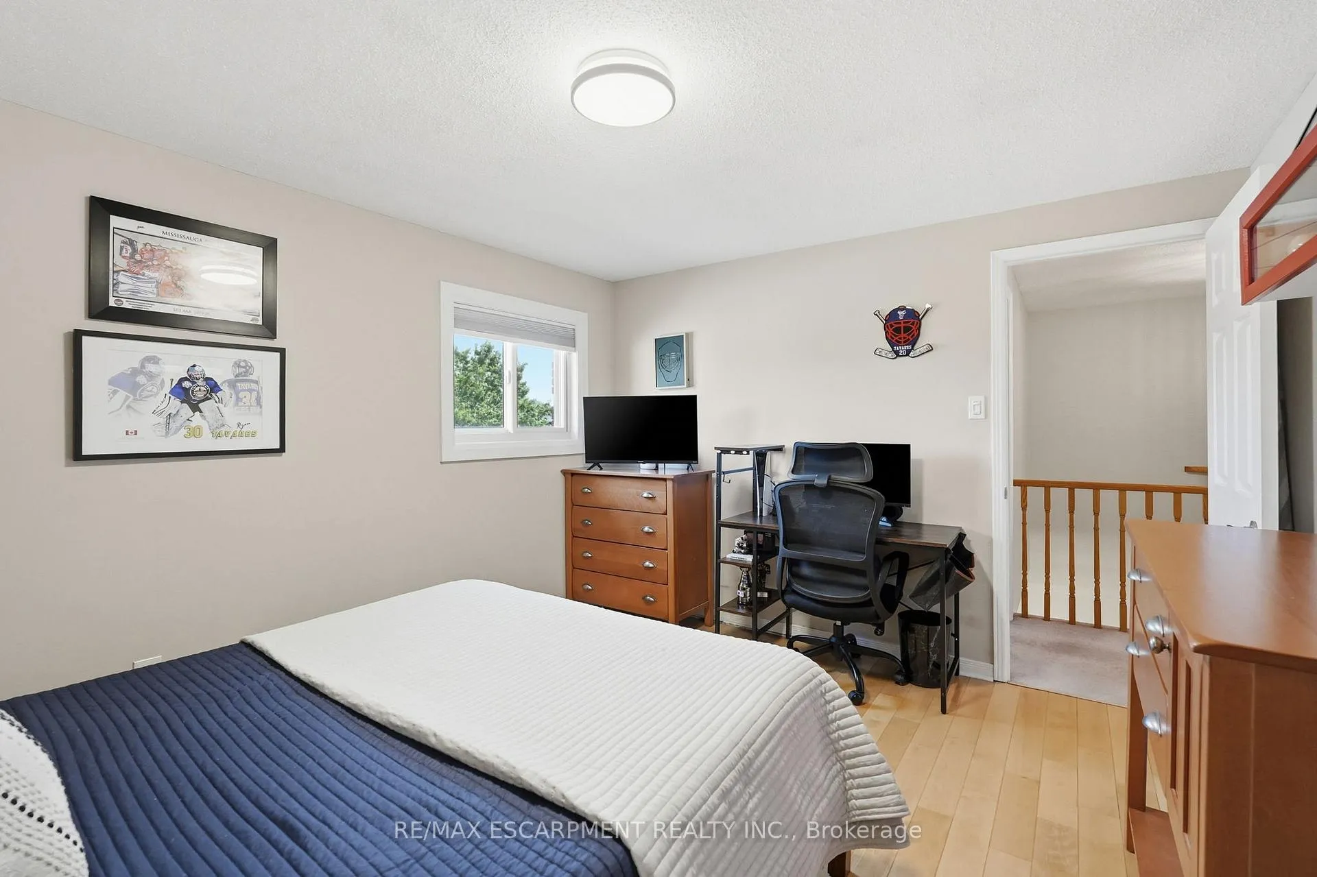 Photo 39 of 2418 Butternut Crescent, Burlington, Headon — HOMEH