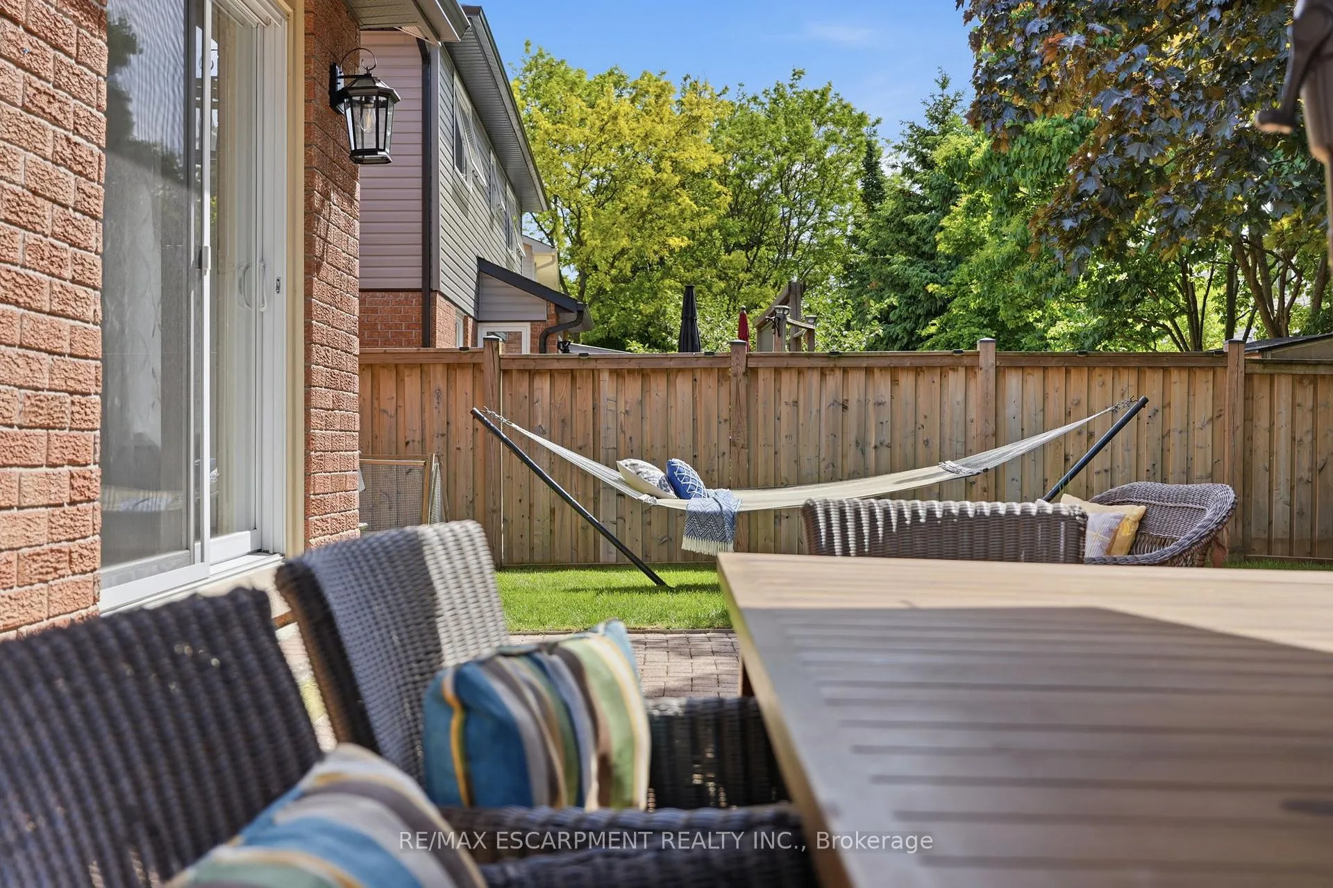 Photo 45 of 2418 Butternut Crescent, Burlington, Headon — HOMEH