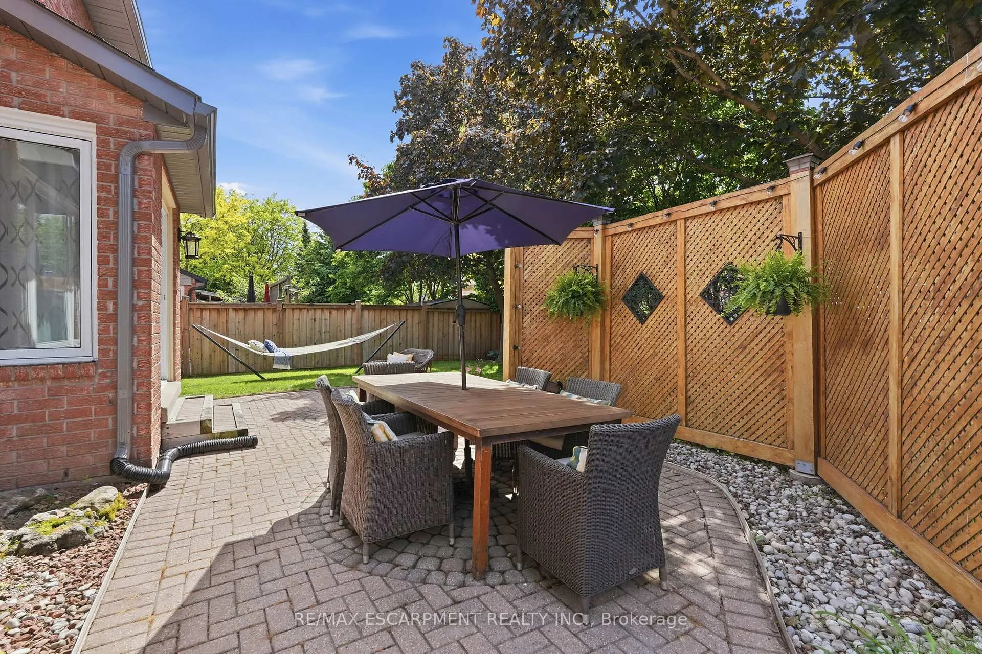Photo 46 of 2418 Butternut Crescent, Burlington, Headon — HOMEH