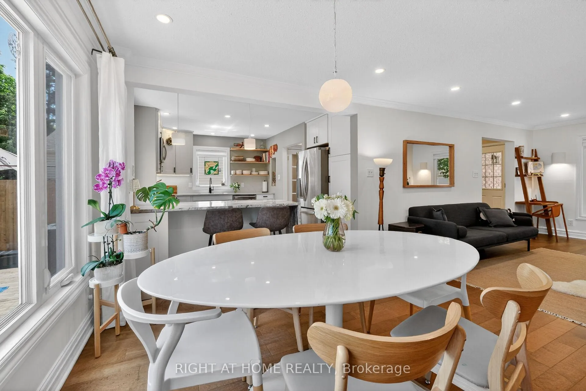 Photo 14 of 1187 Whiterock Street, Ottawa, Carson Grove — HOMEH