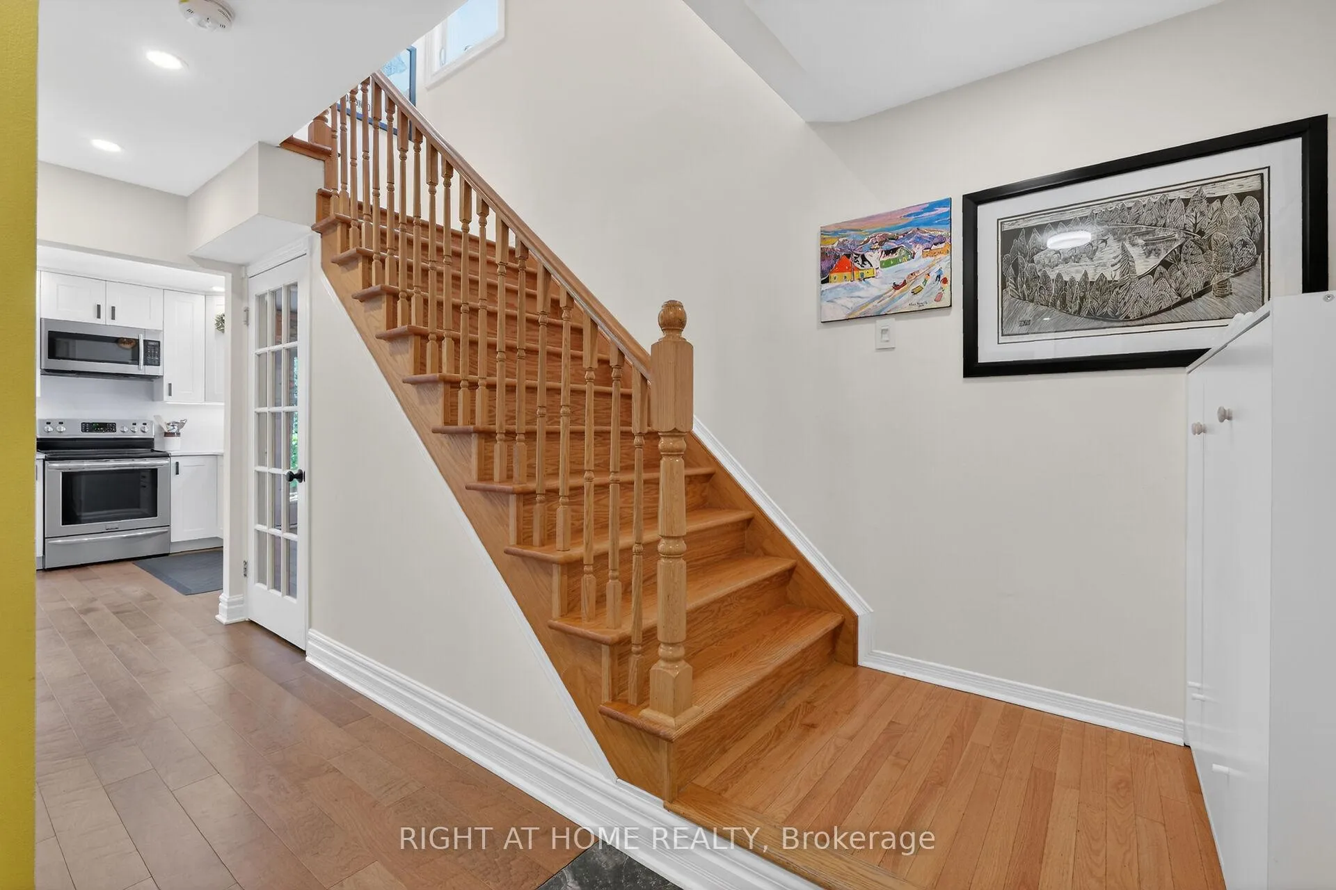 Photo 25 of 1187 Whiterock Street, Ottawa, Carson Grove — HOMEH