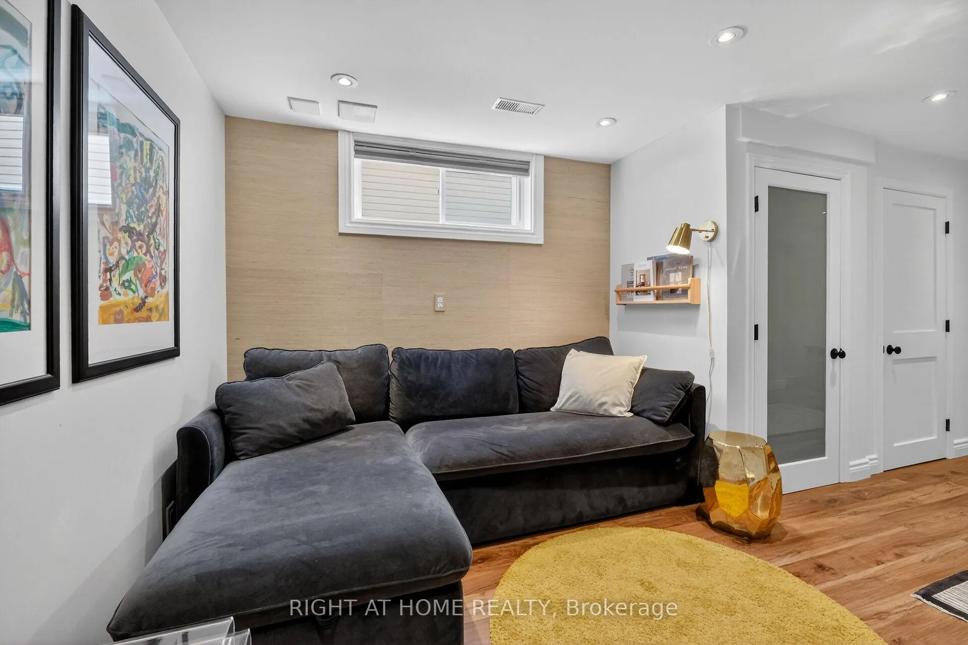 Photo 37 of 1187 Whiterock Street, Ottawa, Carson Grove — HOMEH