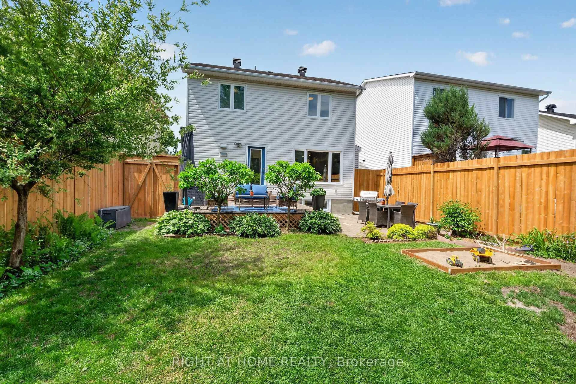Photo 46 of 1187 Whiterock Street, Ottawa, Carson Grove — HOMEH