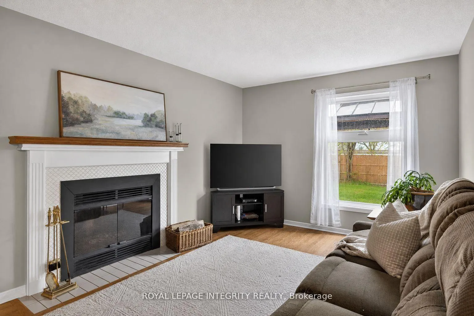 Photo 13 of 896 Bideford Street, Ottawa, Fallingbrook/Ridgemount — HOMEH