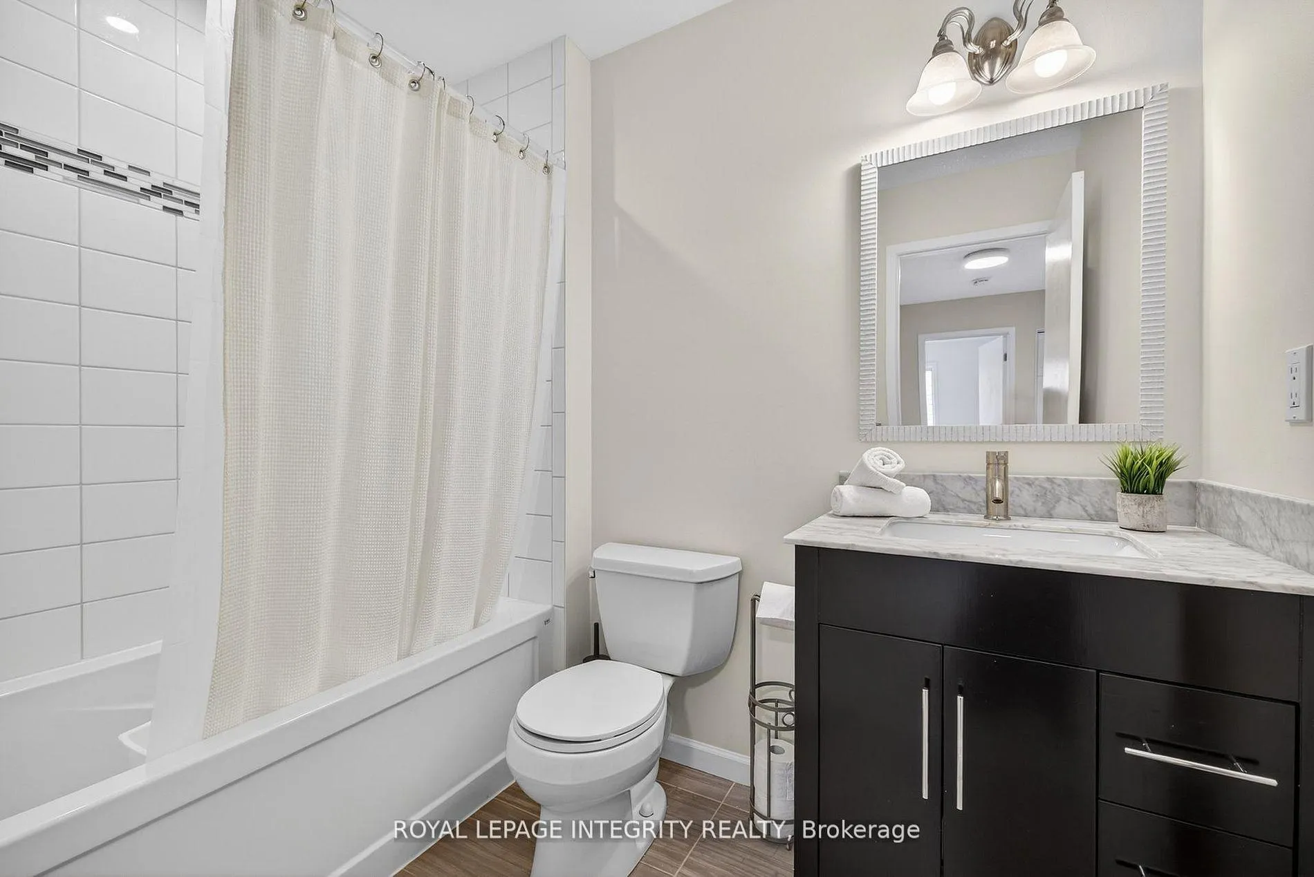 Photo 22 of 896 Bideford Street, Ottawa, Fallingbrook/Ridgemount — HOMEH