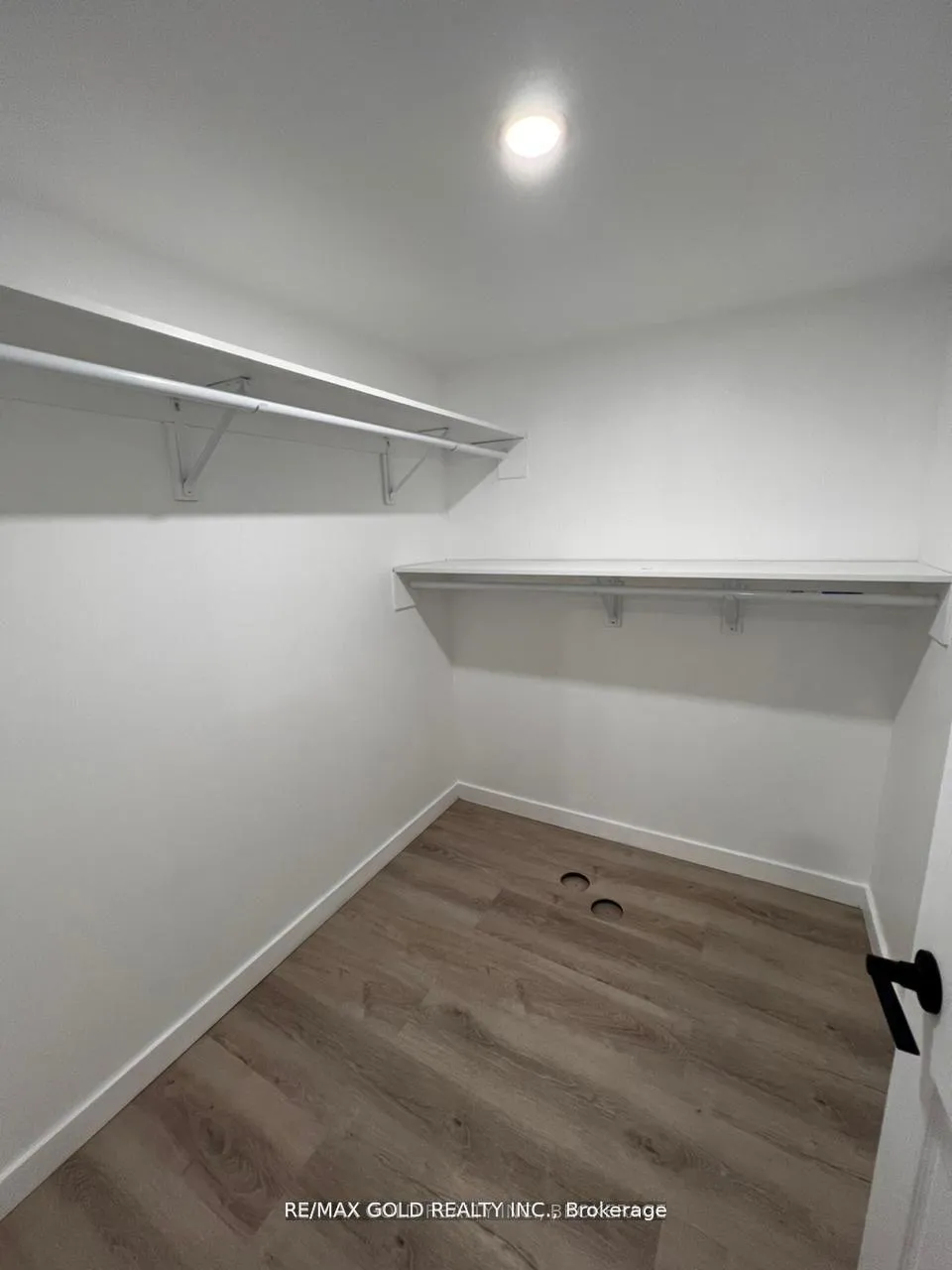Photo 5 of 1708 Arborwood Drive, Oshawa, Taunton — HOMEH