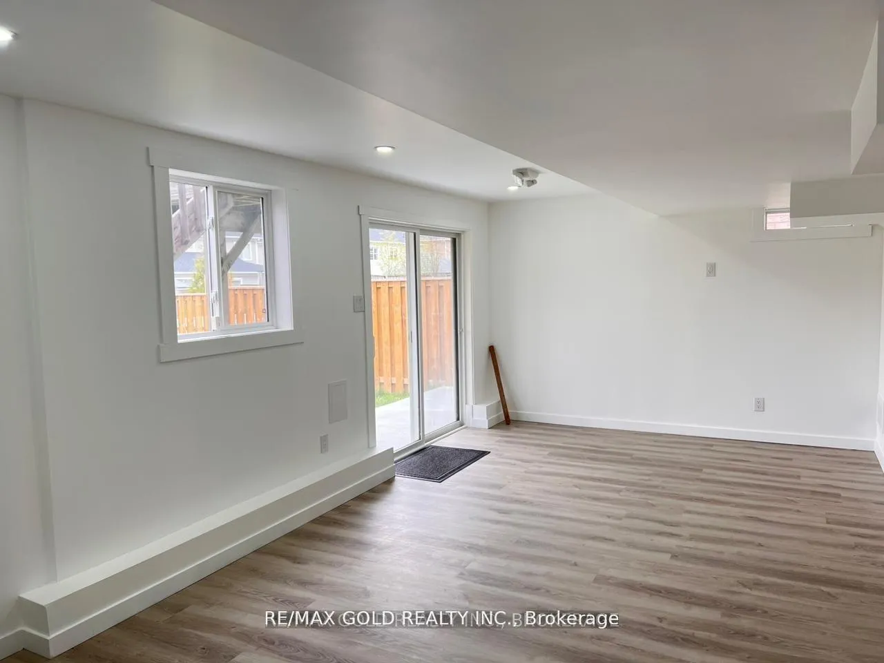 Photo 22 of 1708 Arborwood Drive, Oshawa, Taunton — HOMEH