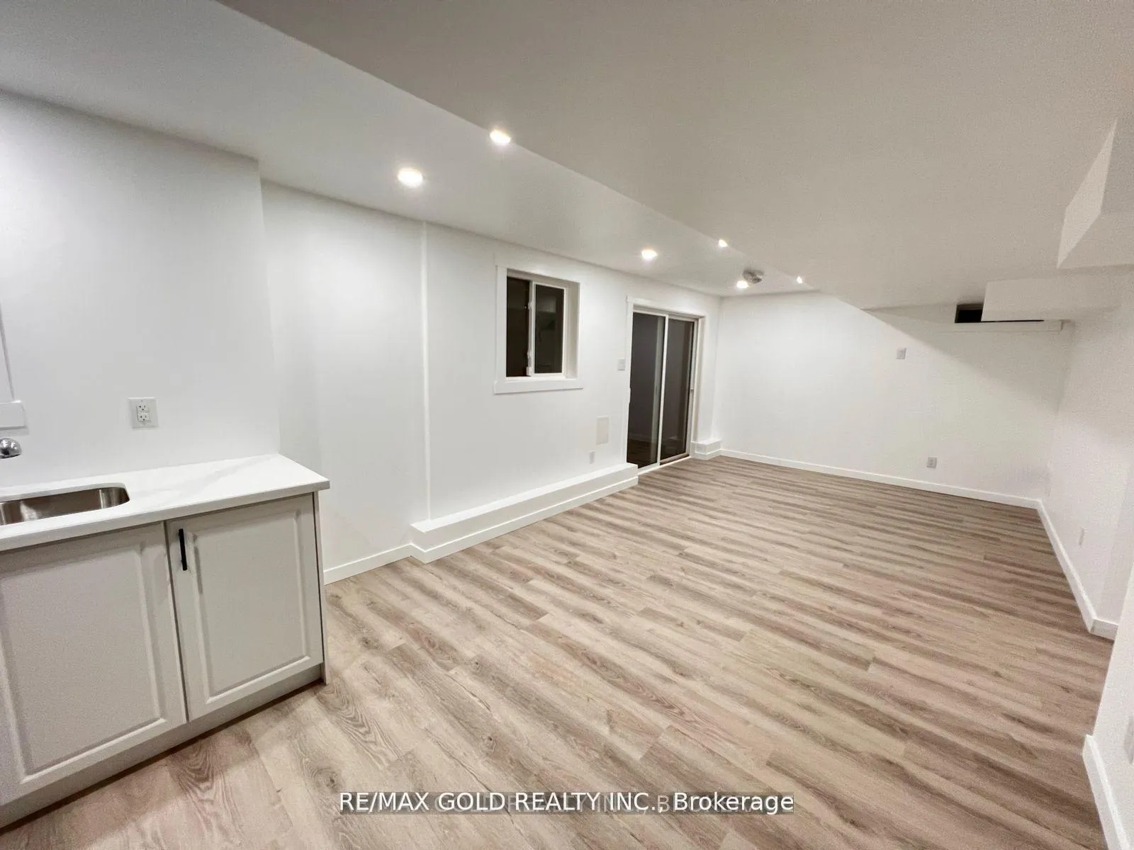 Photo 25 of 1708 Arborwood Drive, Oshawa, Taunton — HOMEH
