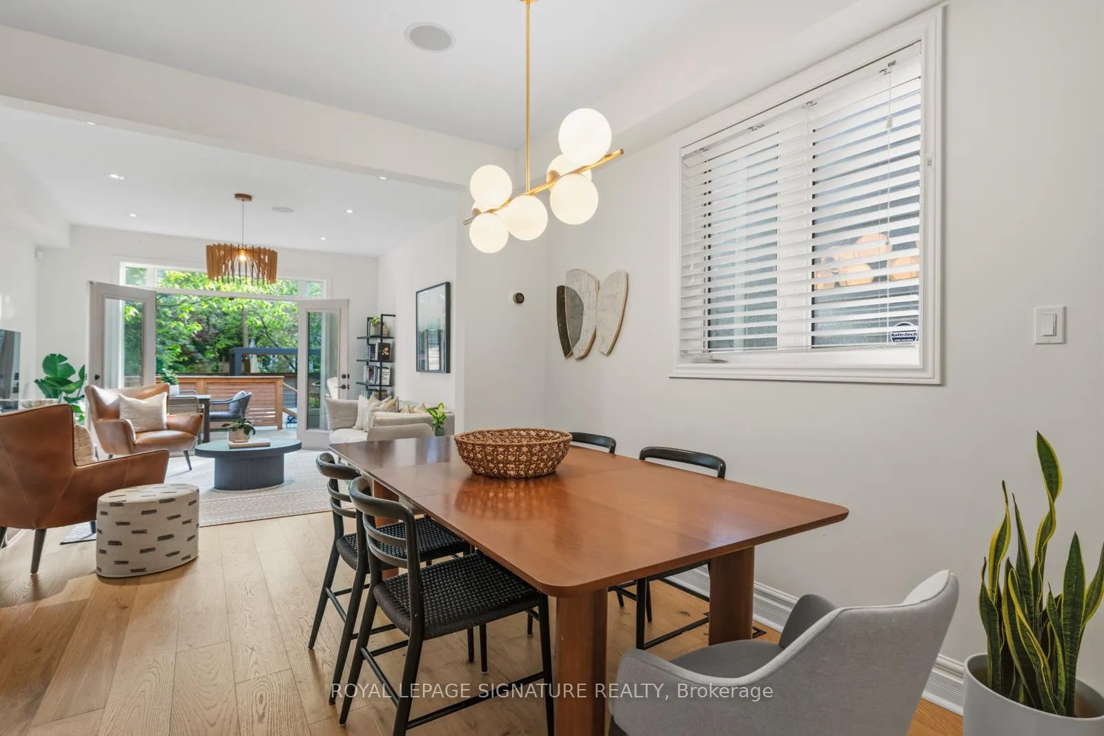 Photo 3 of 16A Bingham Avenue, Toronto, The Beaches — HOMEH