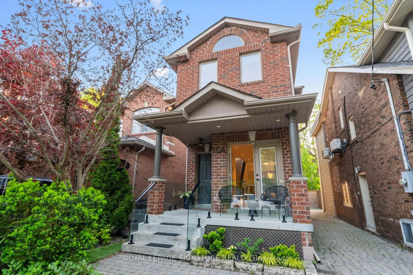 Photo 11 of 16A Bingham Avenue, Toronto, The Beaches — HOMEH
