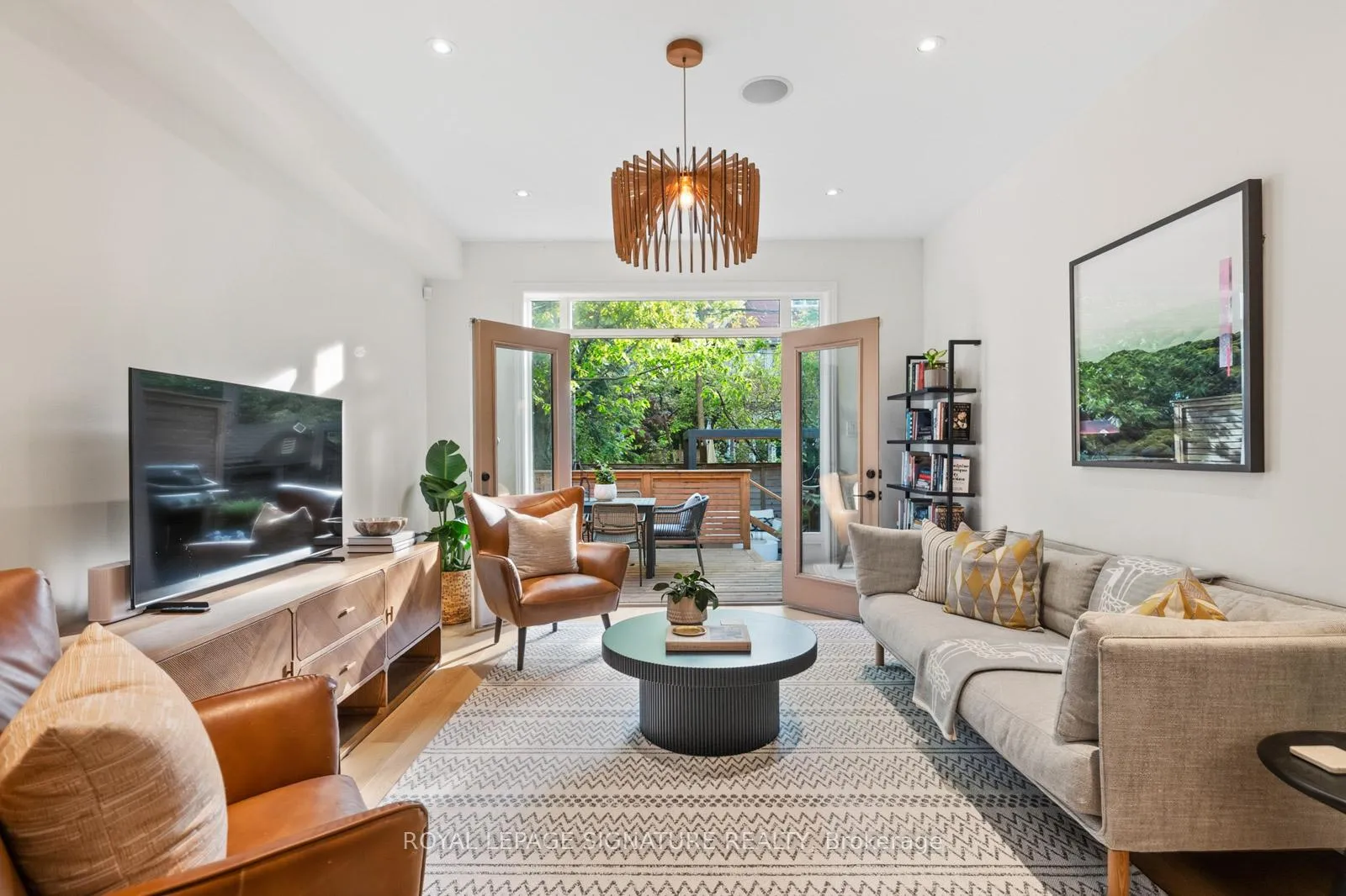 Photo 16 of 16A Bingham Avenue, Toronto, The Beaches — HOMEH