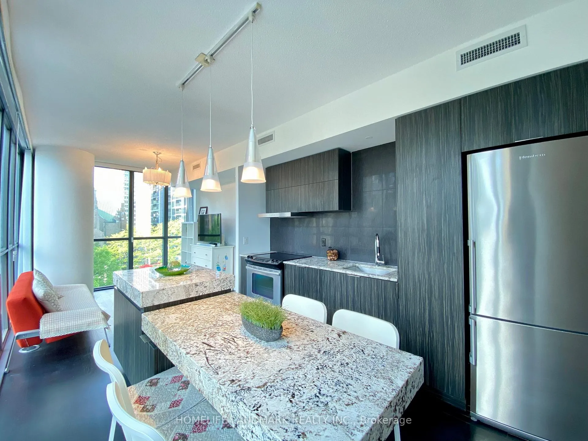 Photo 5 of Unit 606, 101 Charles Street E, Toronto, Church-Yonge Corridor — HOMEH