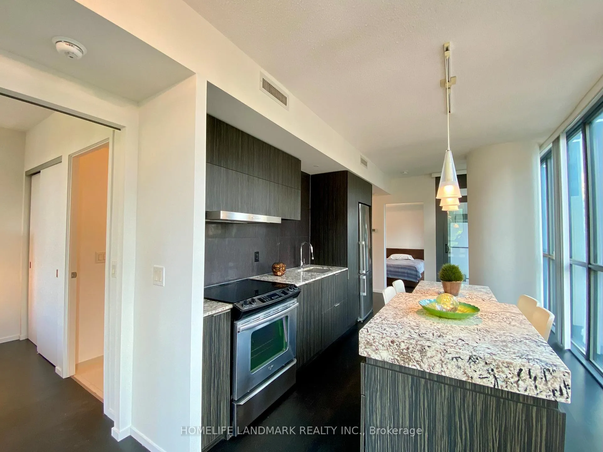 Photo 10 of Unit 606, 101 Charles Street E, Toronto, Church-Yonge Corridor — HOMEH