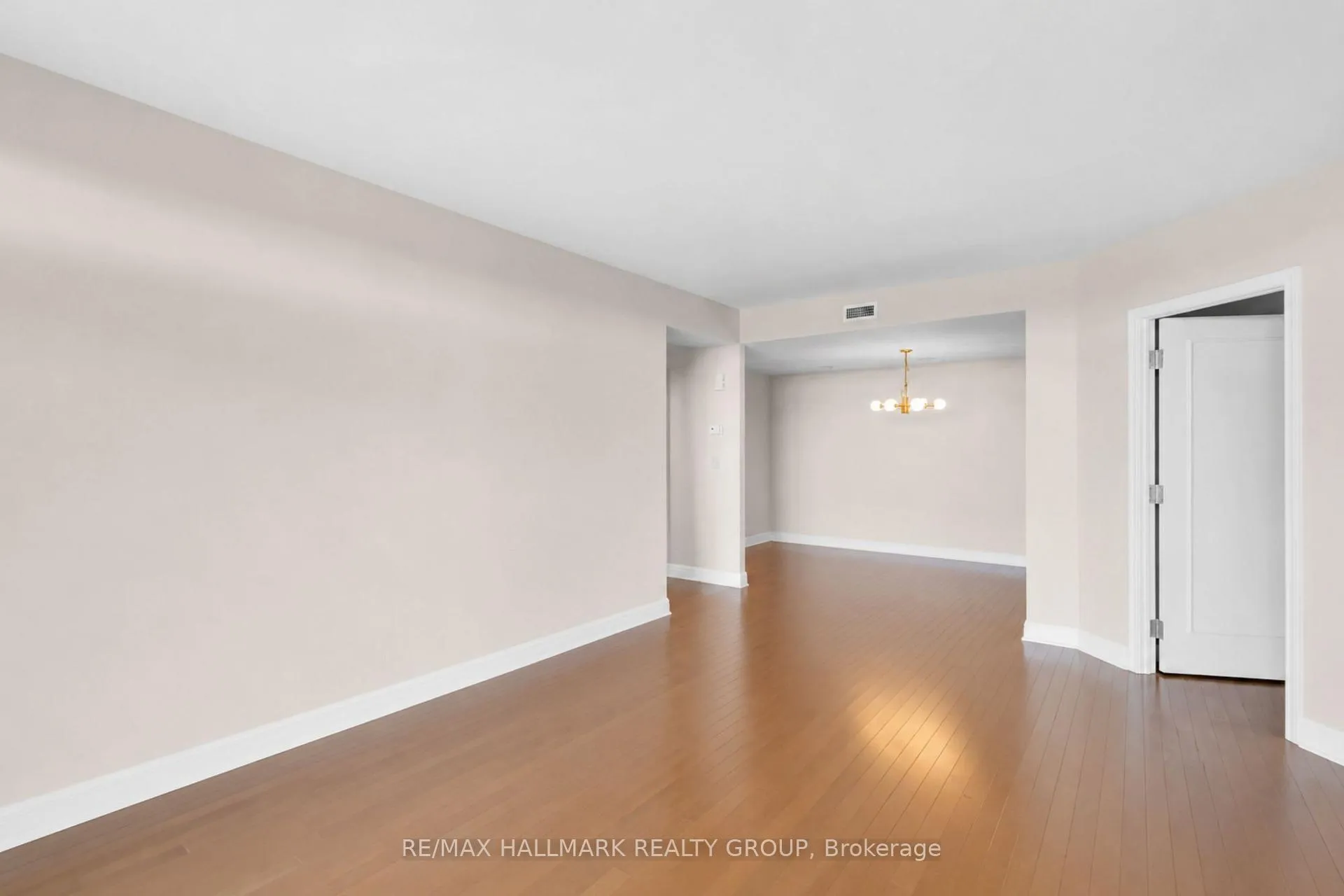 Photo 3 of Unit 1108, 3580 Rivergate Way, Ottawa, Quinterra — HOMEH