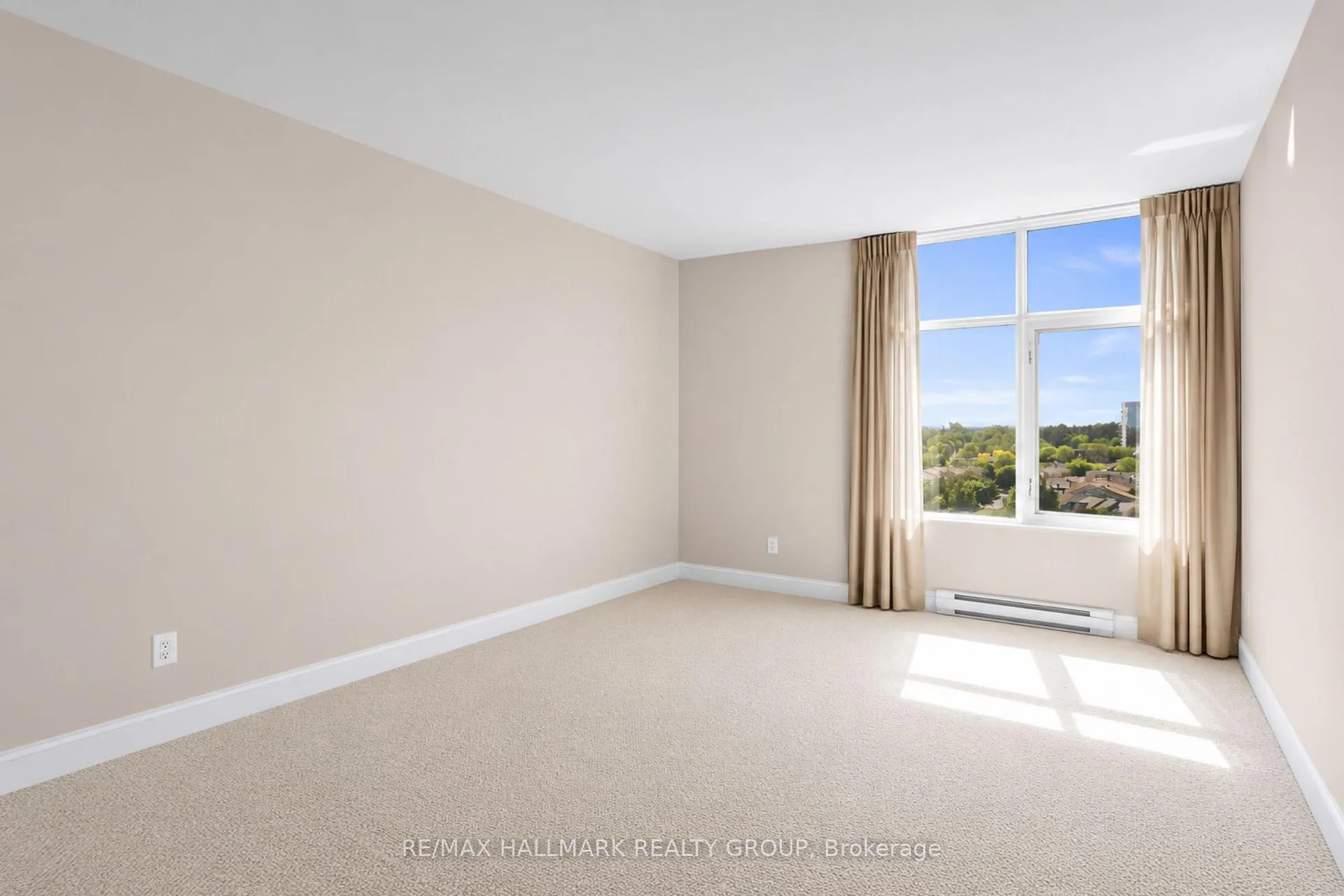 Photo 12 of Unit 1108, 3580 Rivergate Way, Ottawa, Quinterra — HOMEH