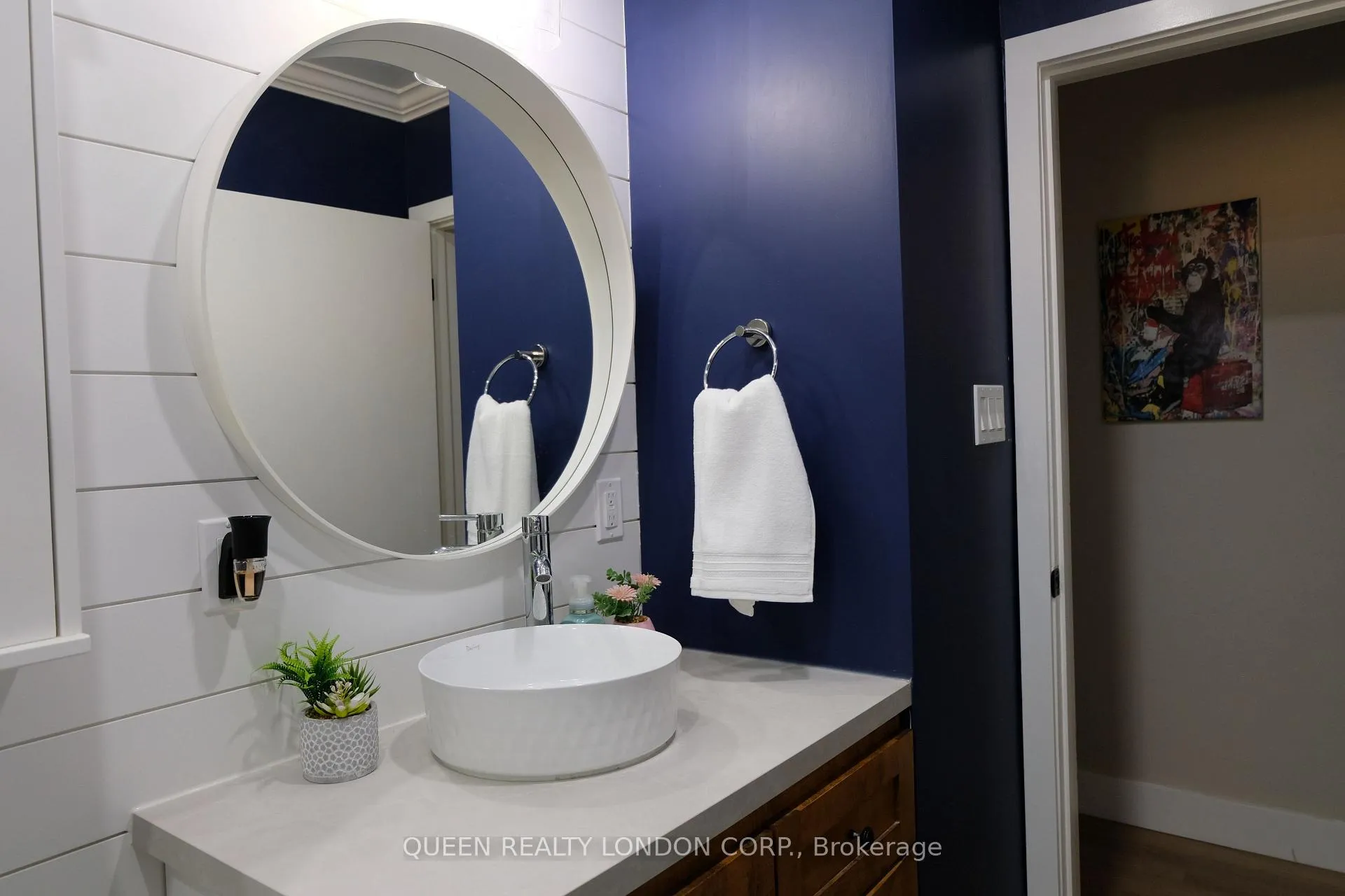 Photo 11 of 439 Scenic Drive, London, South J — HOMEH