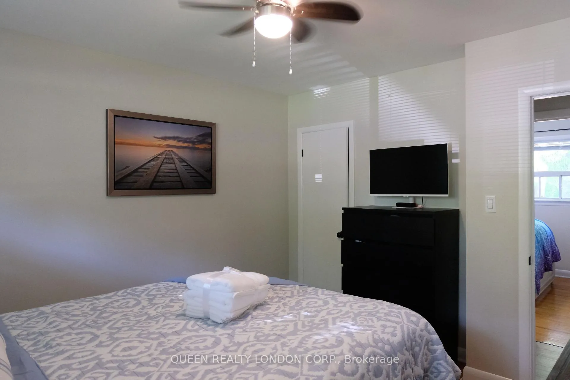 Photo 13 of 439 Scenic Drive, London, South J — HOMEH