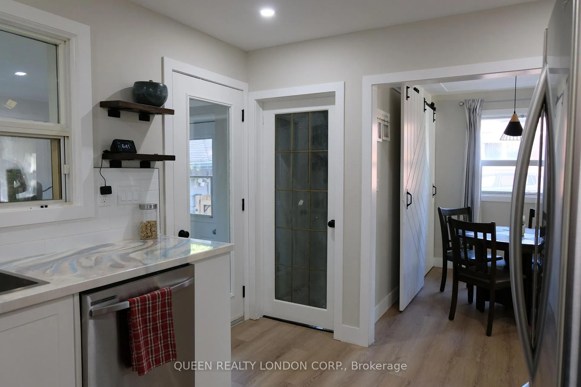 Photo 18 of 439 Scenic Drive, London, South J — HOMEH