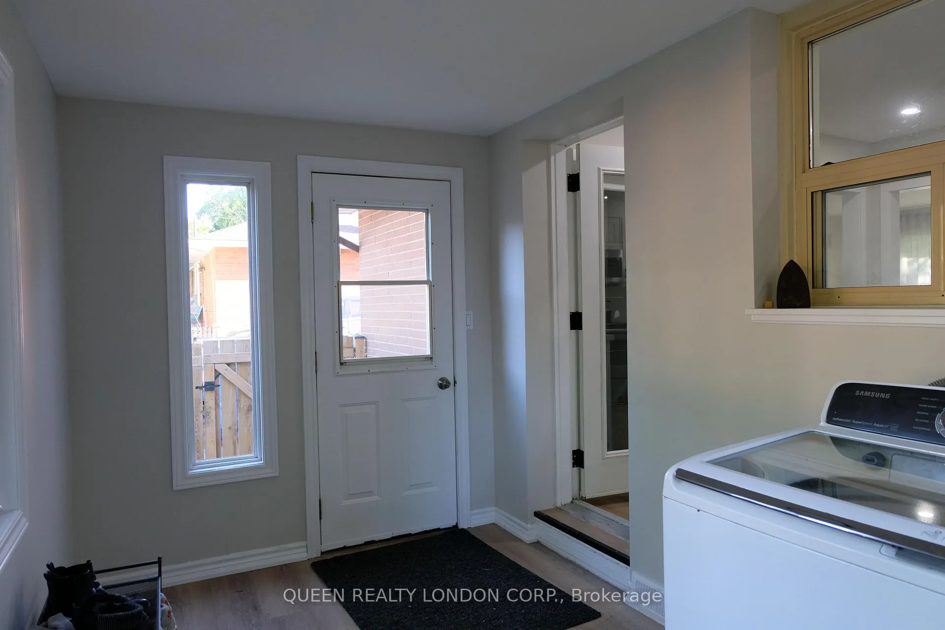 Photo 21 of 439 Scenic Drive, London, South J — HOMEH