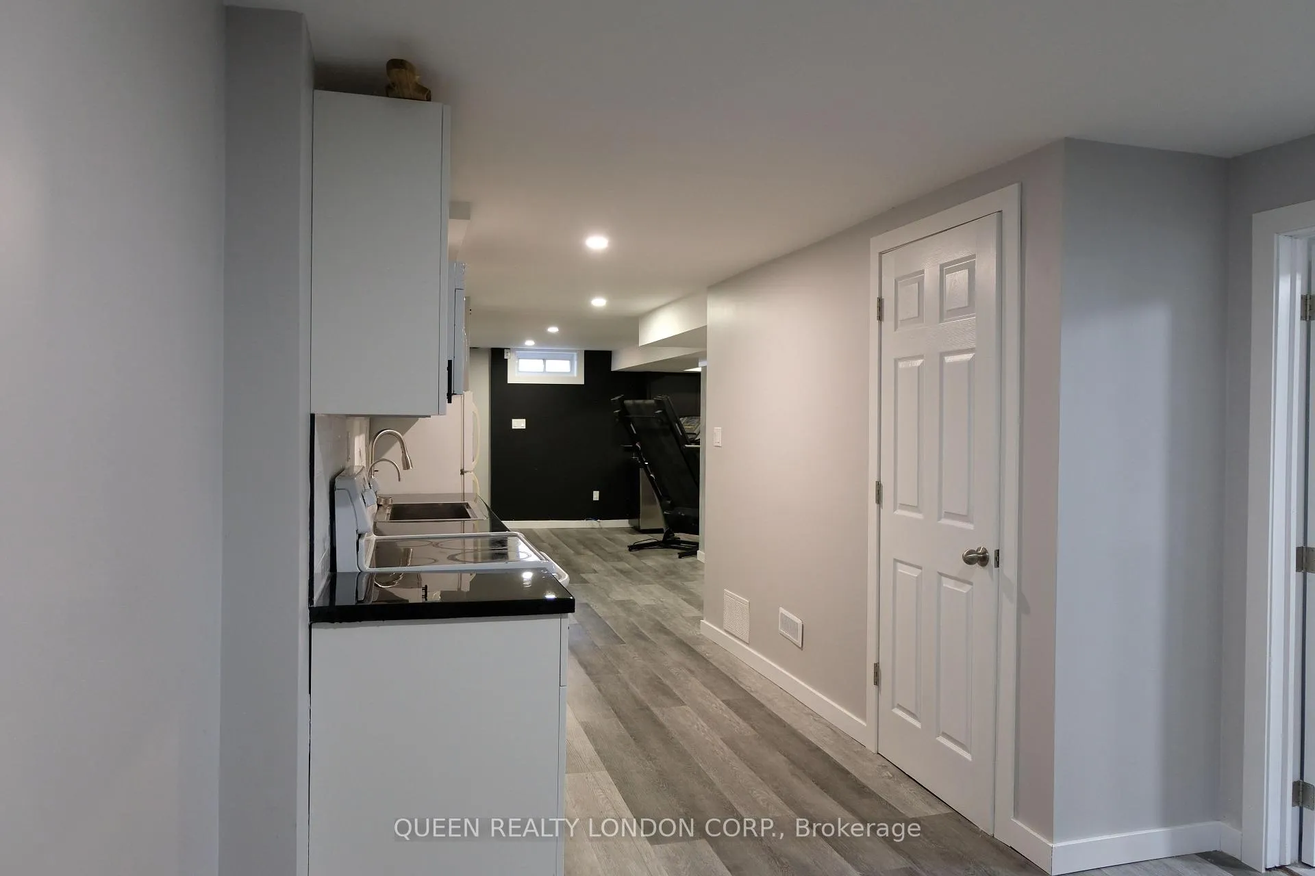 Photo 29 of 439 Scenic Drive, London, South J — HOMEH