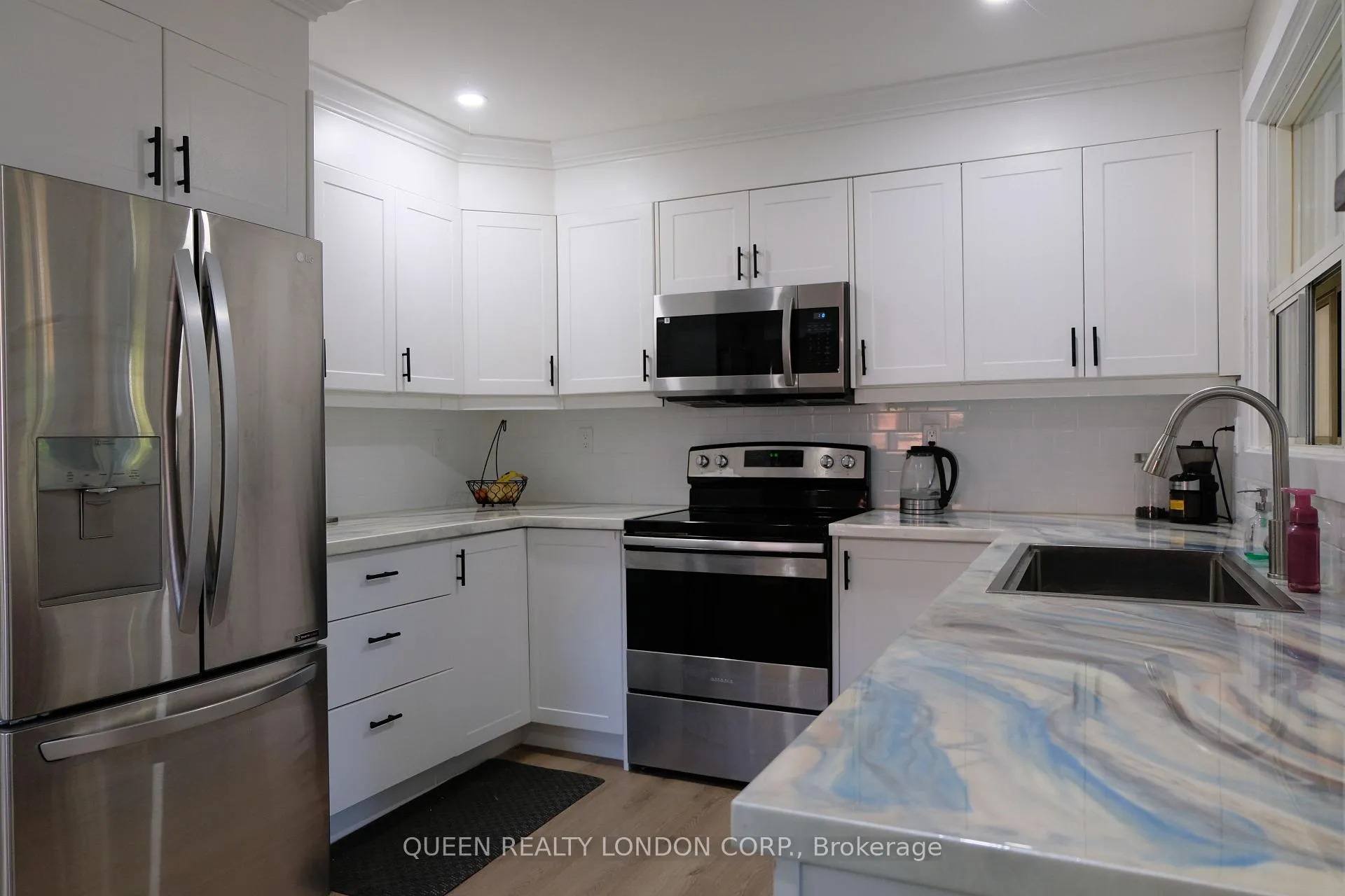 Photo 30 of 439 Scenic Drive, London, South J — HOMEH