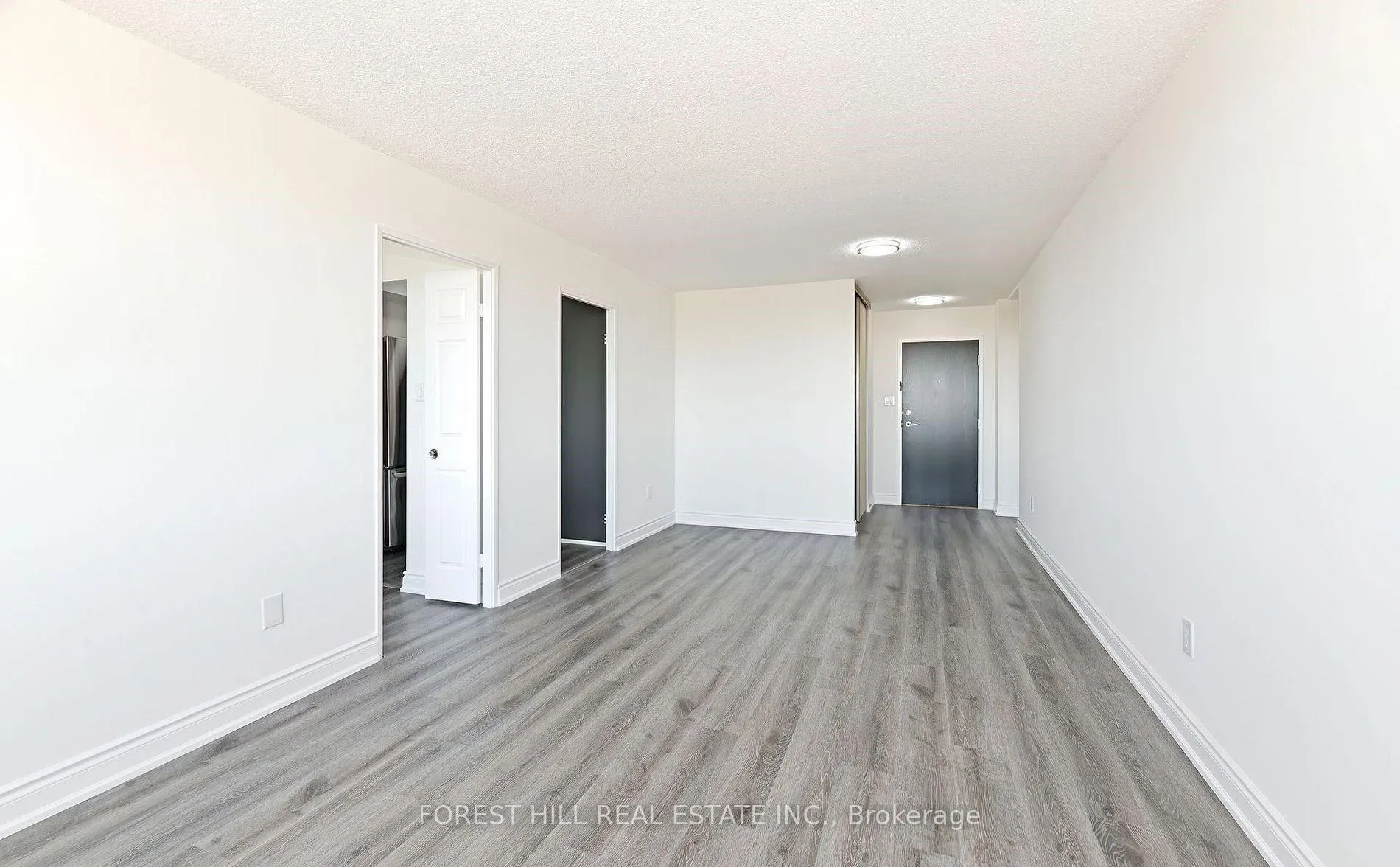Photo 6 of Unit 1205, 3000 Bathurst Street, Toronto, Englemount-Lawrence — HOMEH